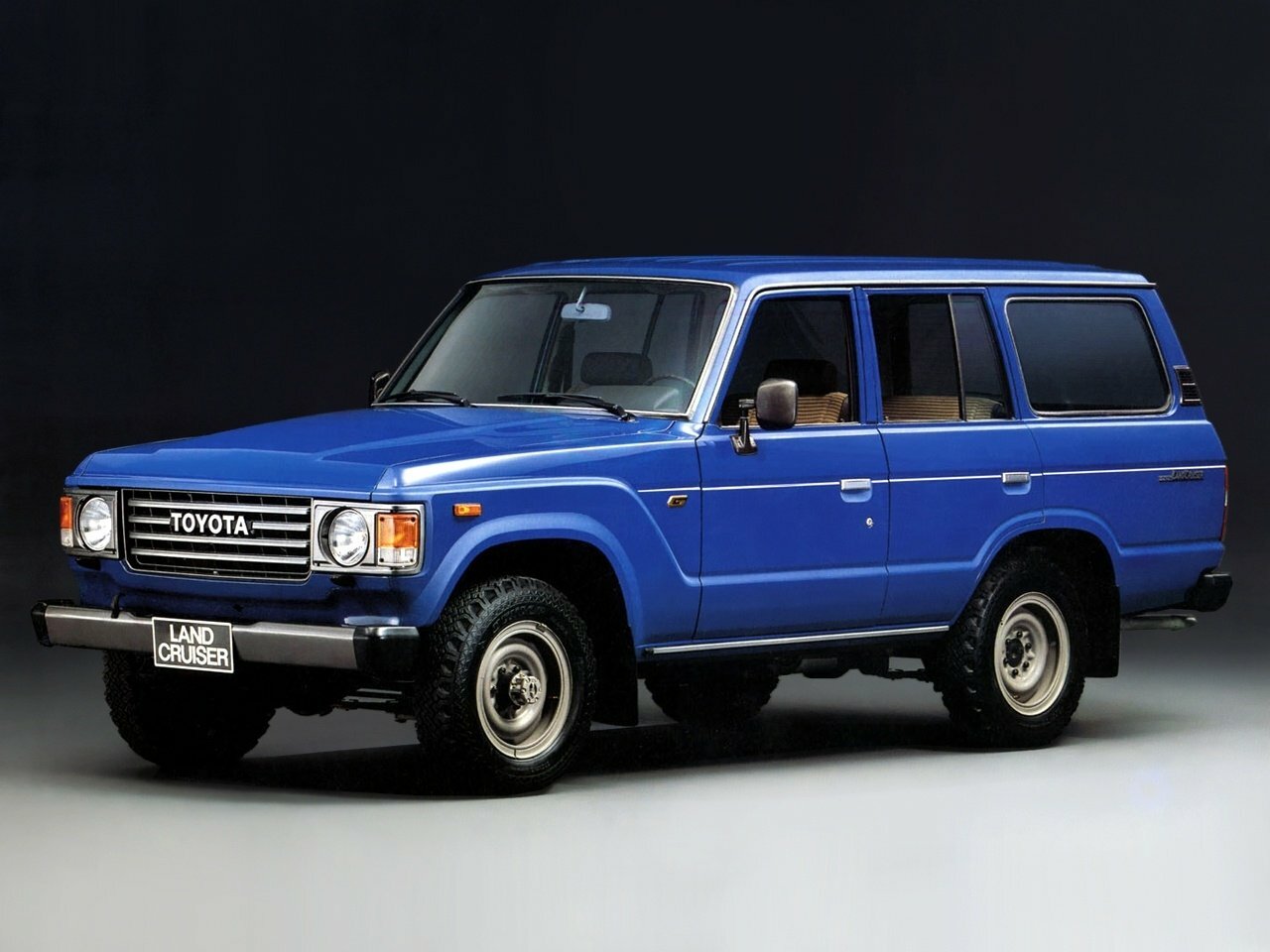 Toyota Land Cruiser 60 (1980-1990) - Внедорожник 5 дв.