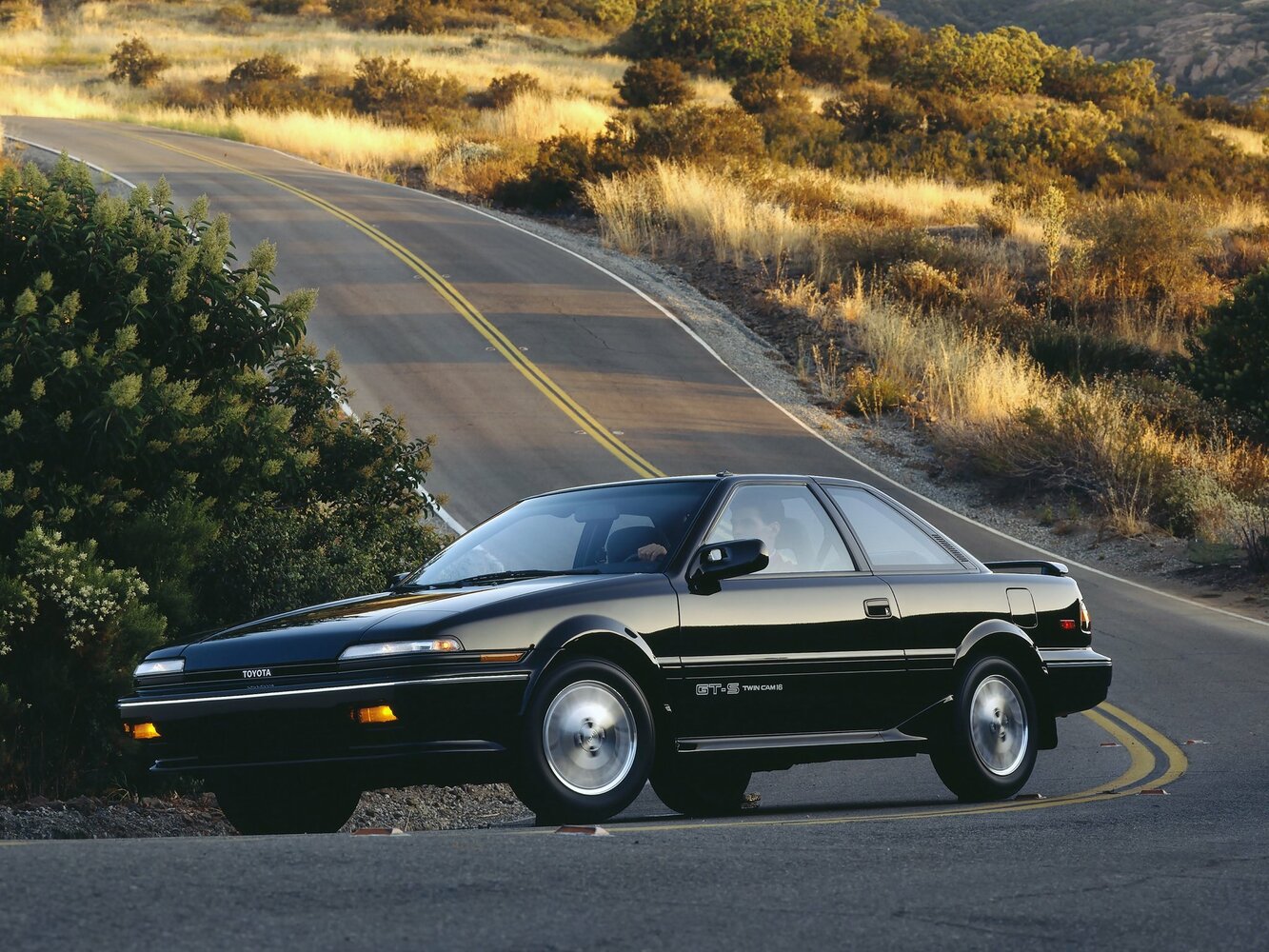 Toyota Corolla VI (1987-1993) - Купе