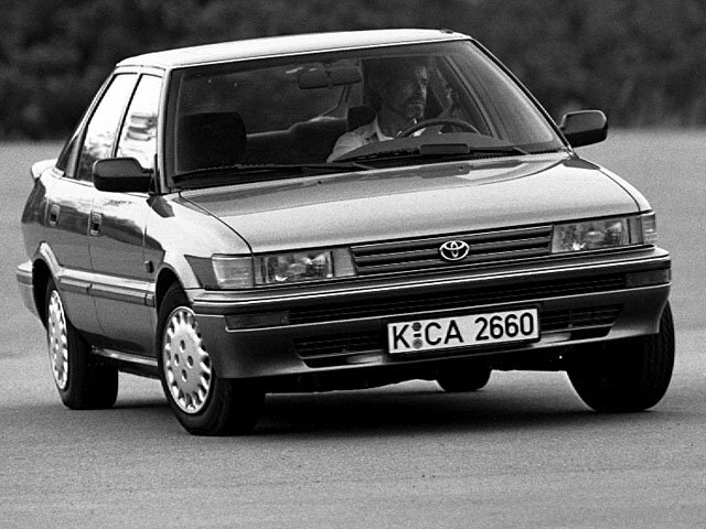 Toyota Corolla VI (1987-1993) - Лифтбек