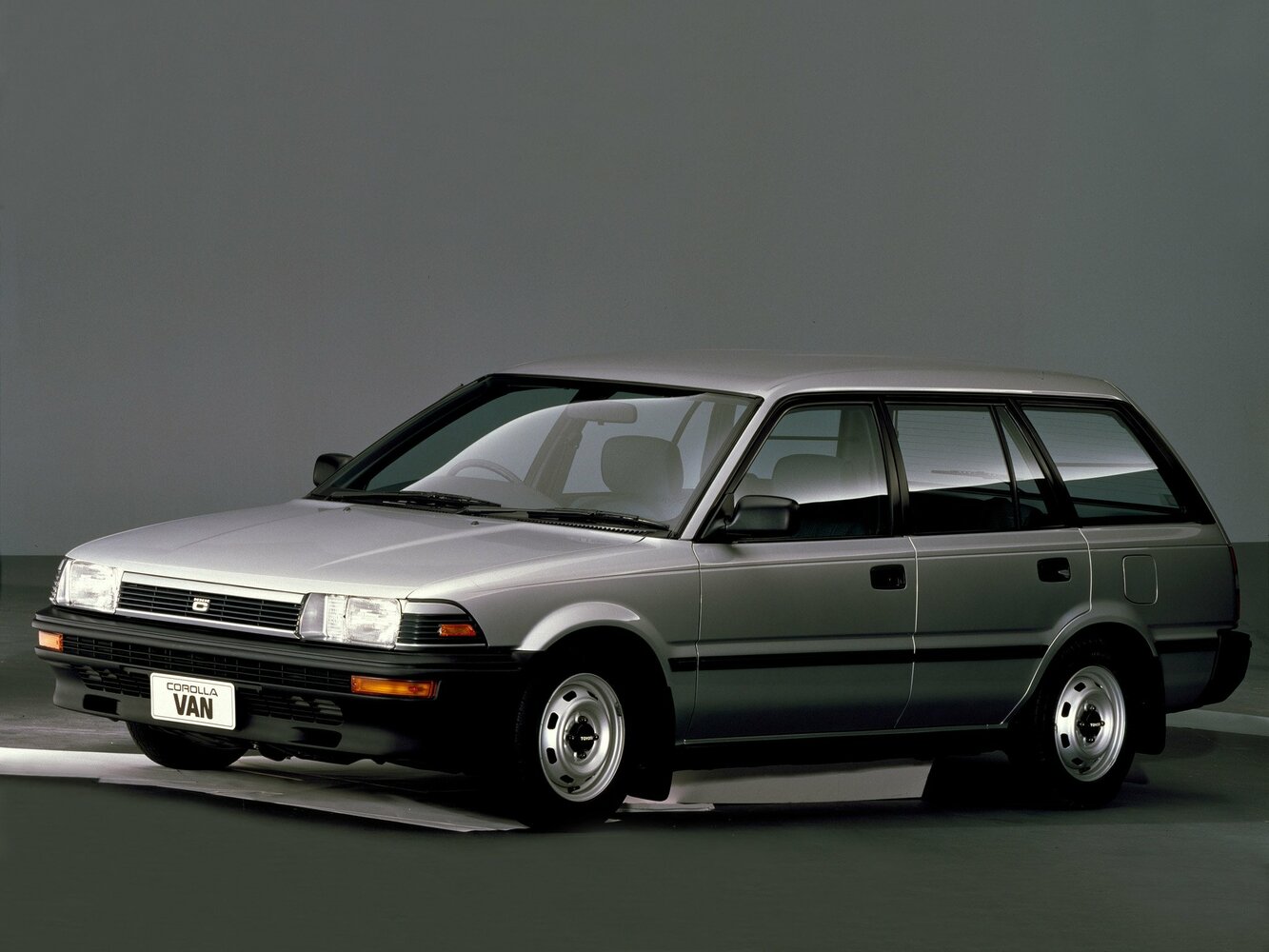 Toyota Corolla VI (1987-1993) - Универсал 5 дв.