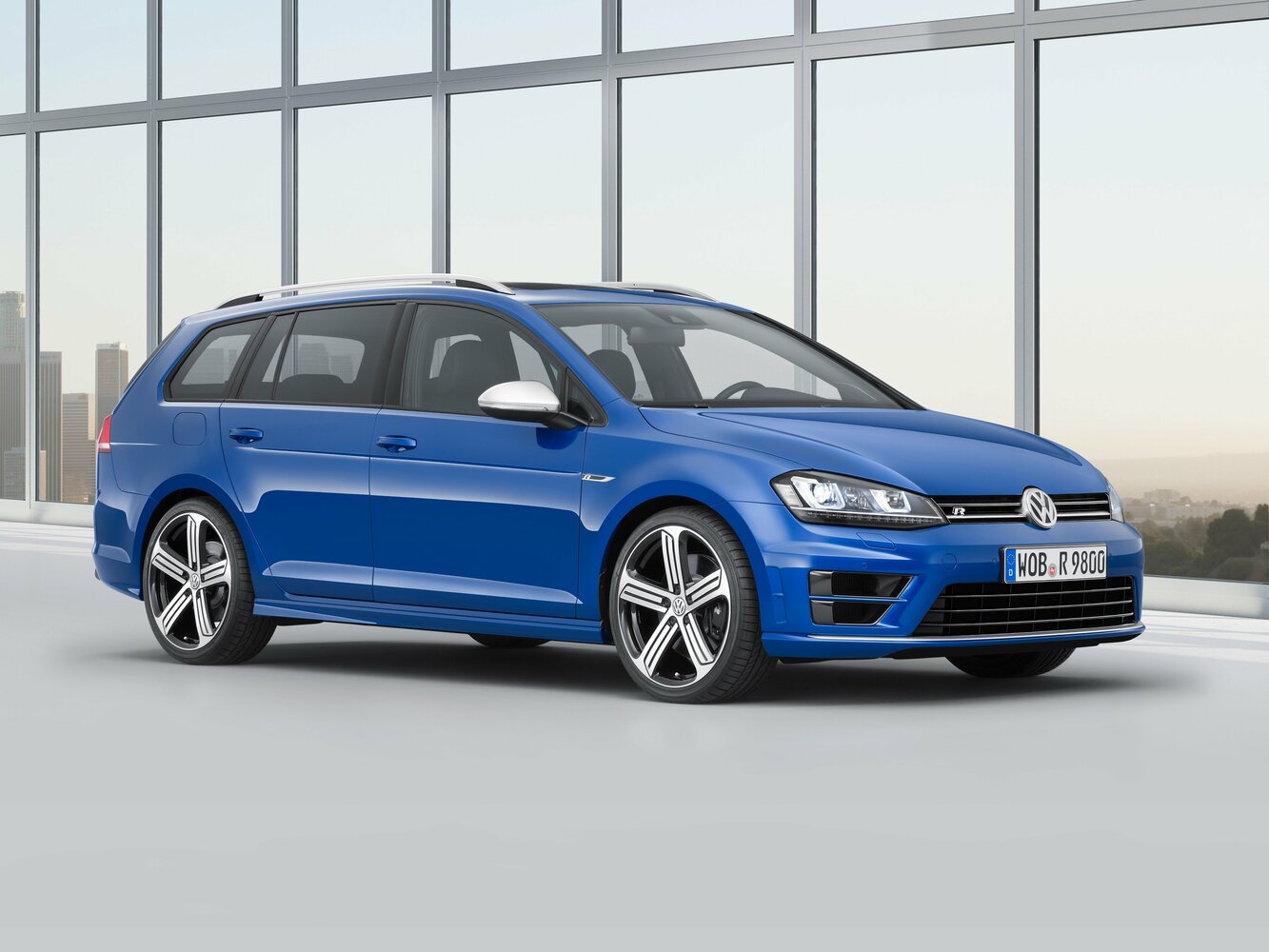 Volkswagen Golf R VII (2013-2020) - Универсал 5 дв.