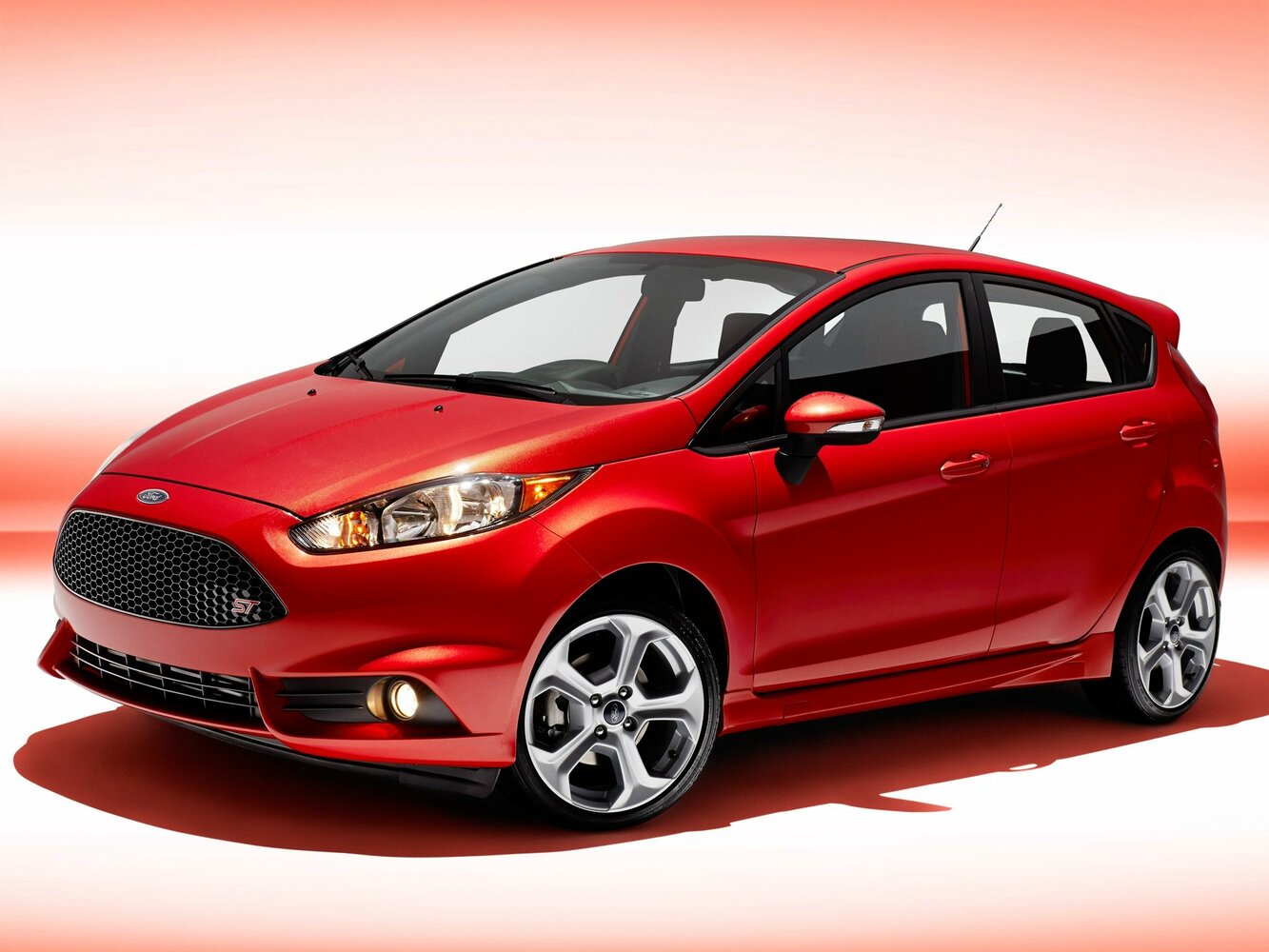Ford Fiesta ST VI (2013-2018) - Хэтчбек 5 дв.