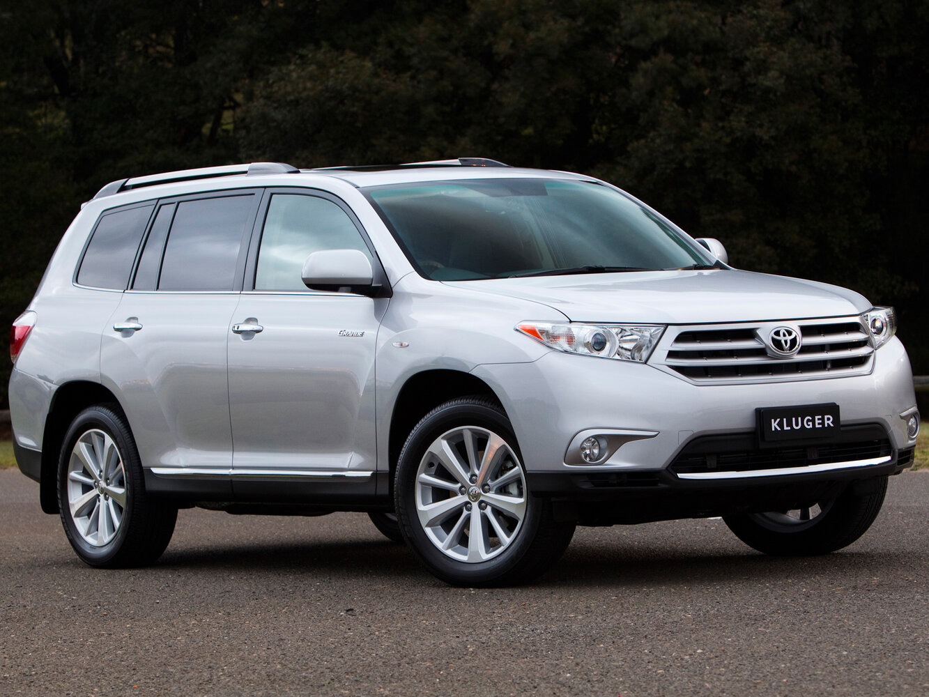 Toyota Kluger II (2007-2013) - Внедорожник 5 дв.
