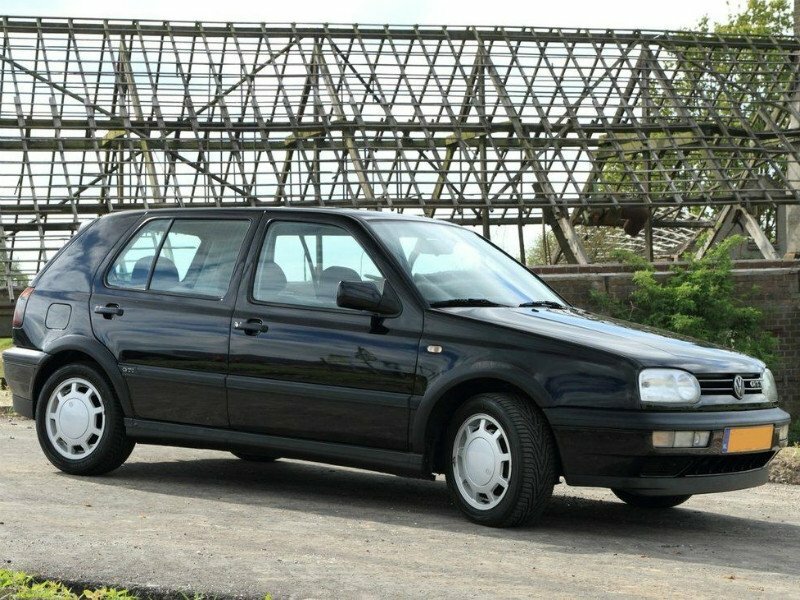 Volkswagen Golf GTI III (1992-1997) - Хэтчбек 5 дв.