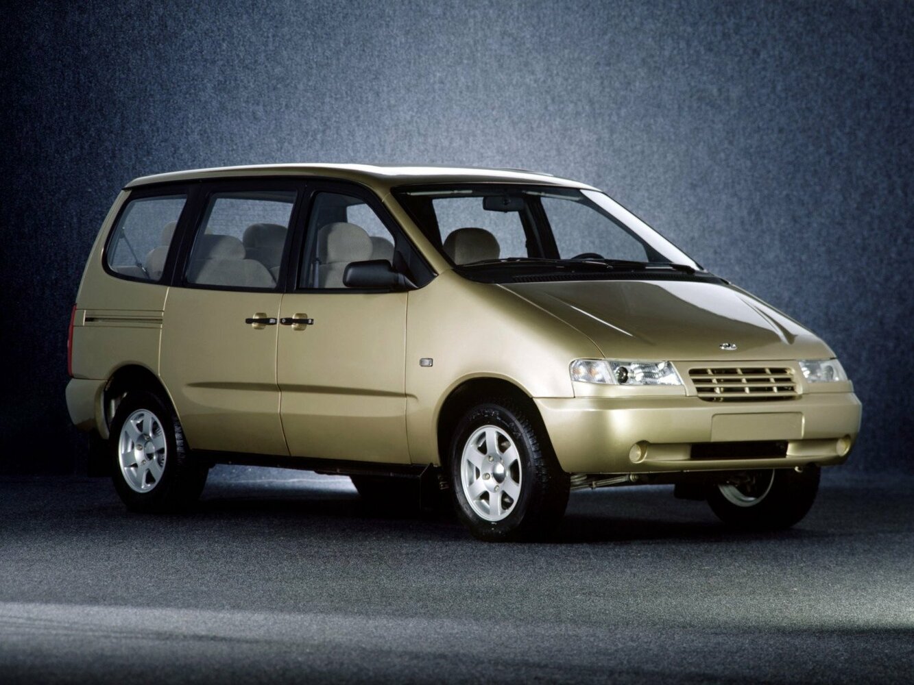Lada (ВАЗ) 2120 Надежда I (1998-2006) - Компактвэн