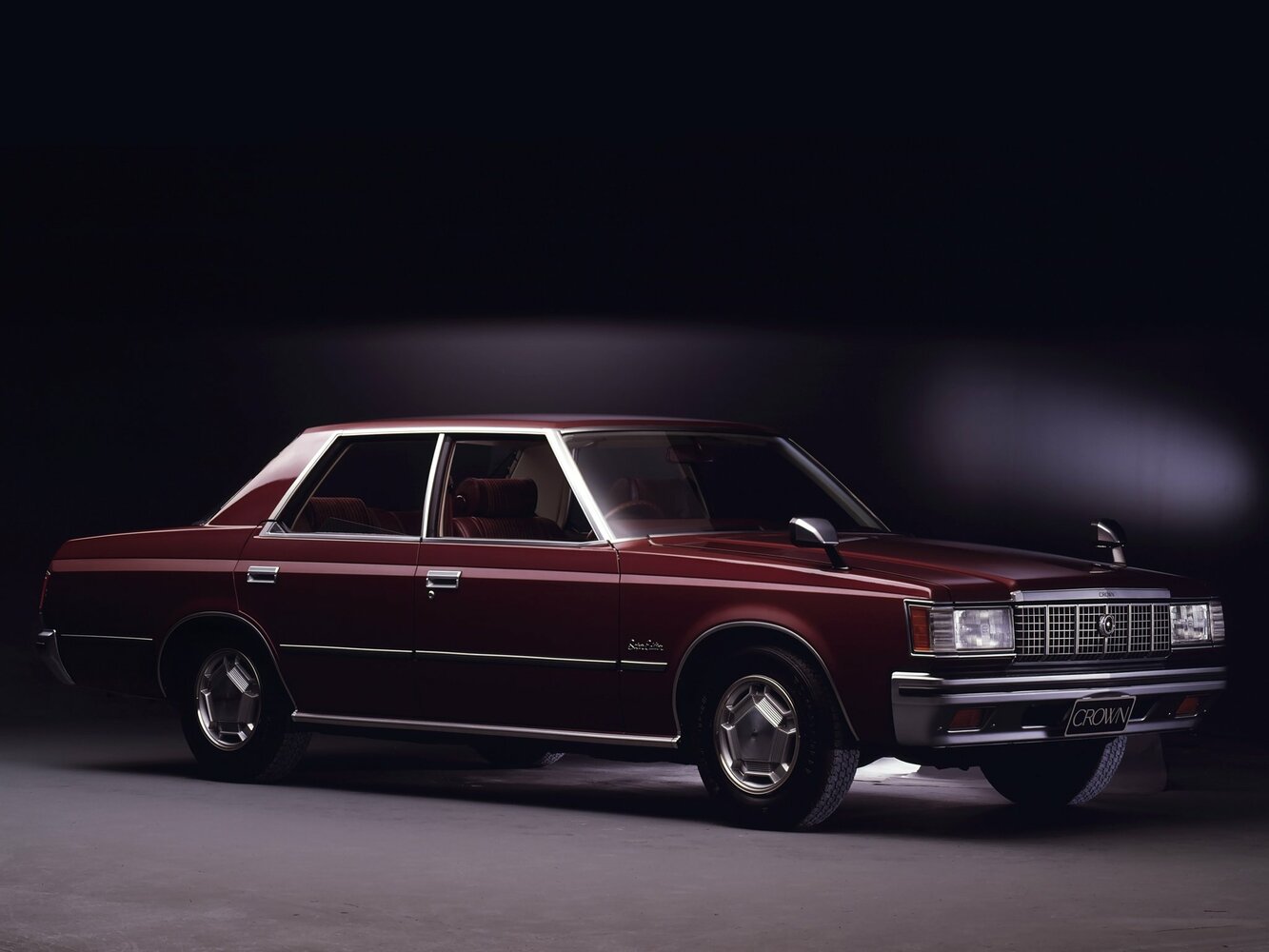 Toyota Crown VI (1979-1983) - Седан