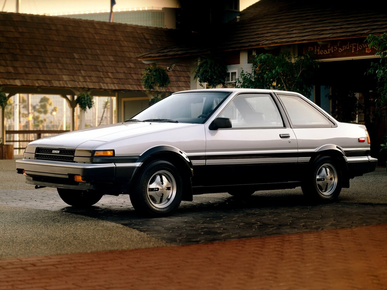 Toyota Corolla V (1983-1988) - Купе