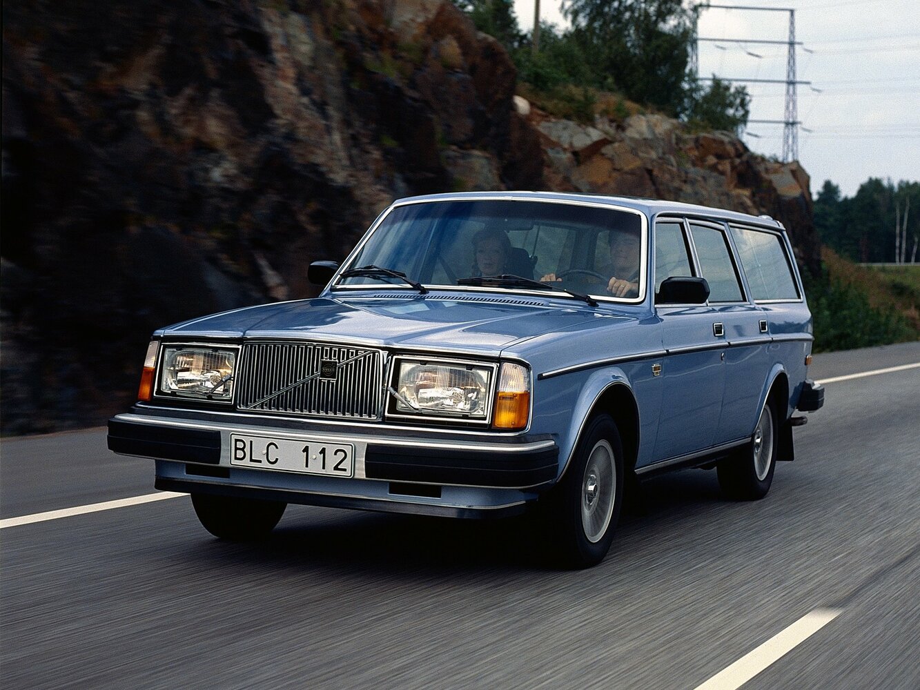 Volvo 260 Series I (1974-1982) - Универсал 5 дв.
