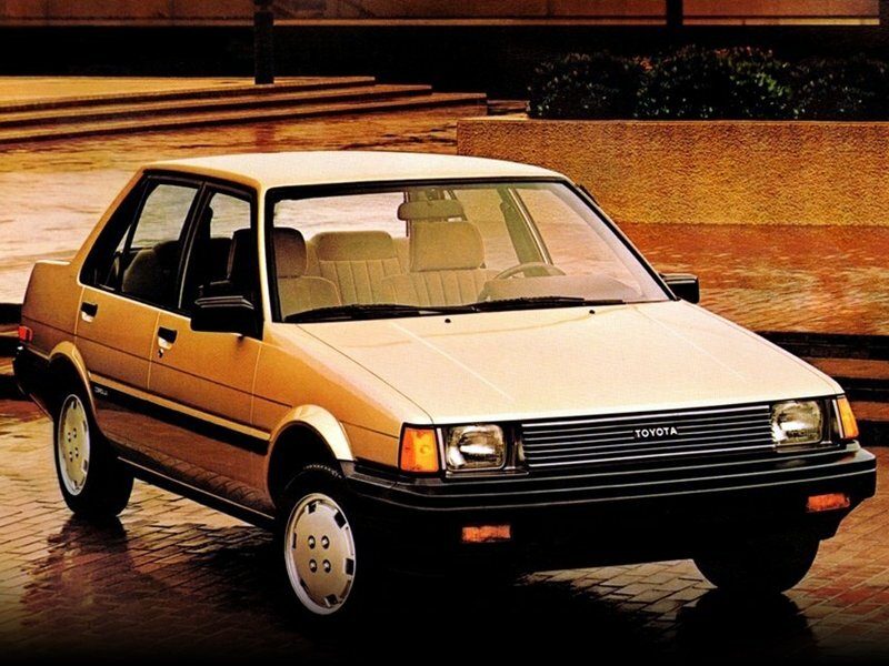 Toyota Corolla V (1983-1988) - Седан