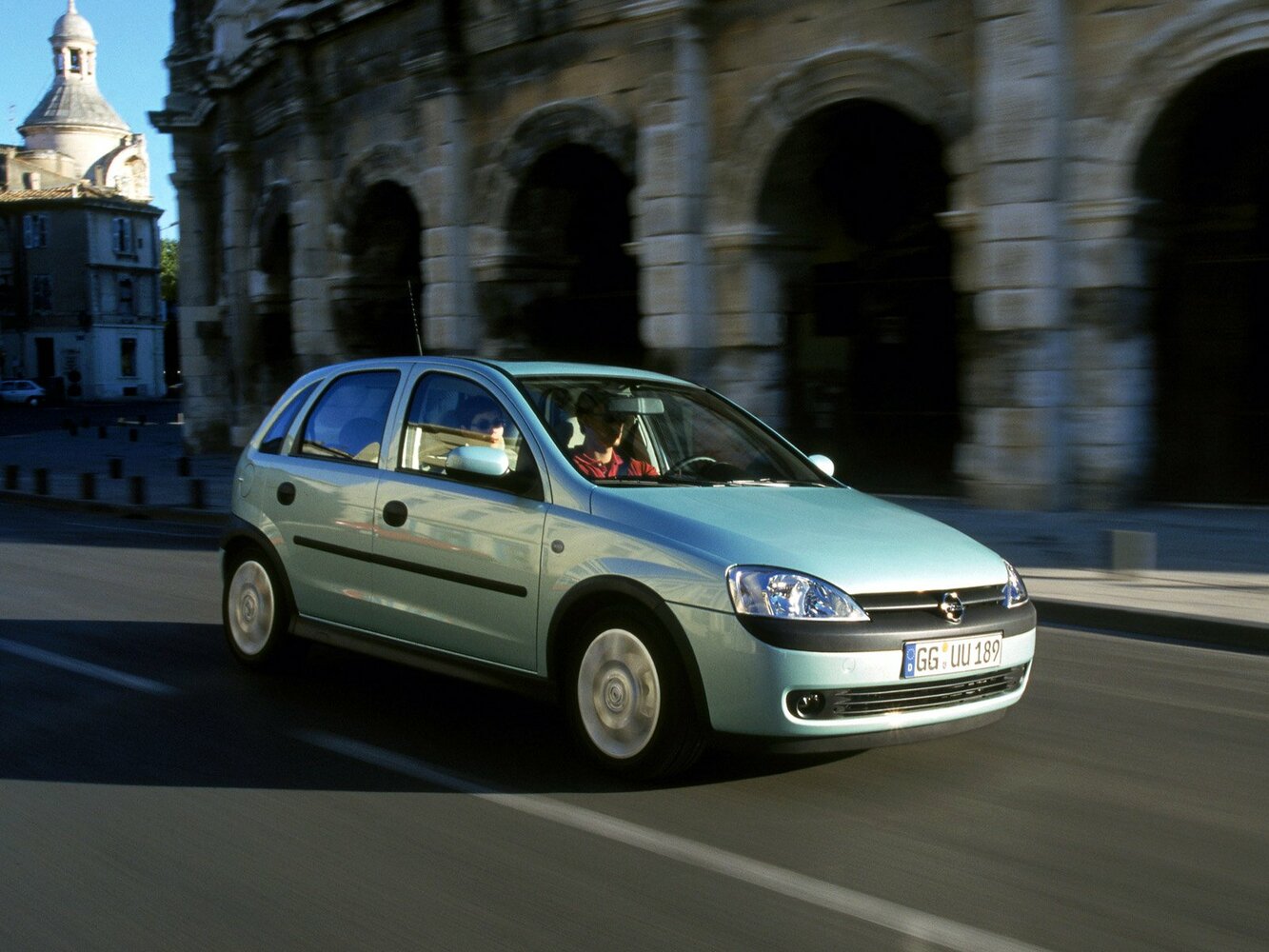 Opel Vita C (2000-2004) - Хэтчбек 5 дв.