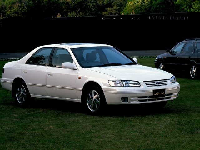 Toyota Camry IV (1996-2002) - Седан Gracia