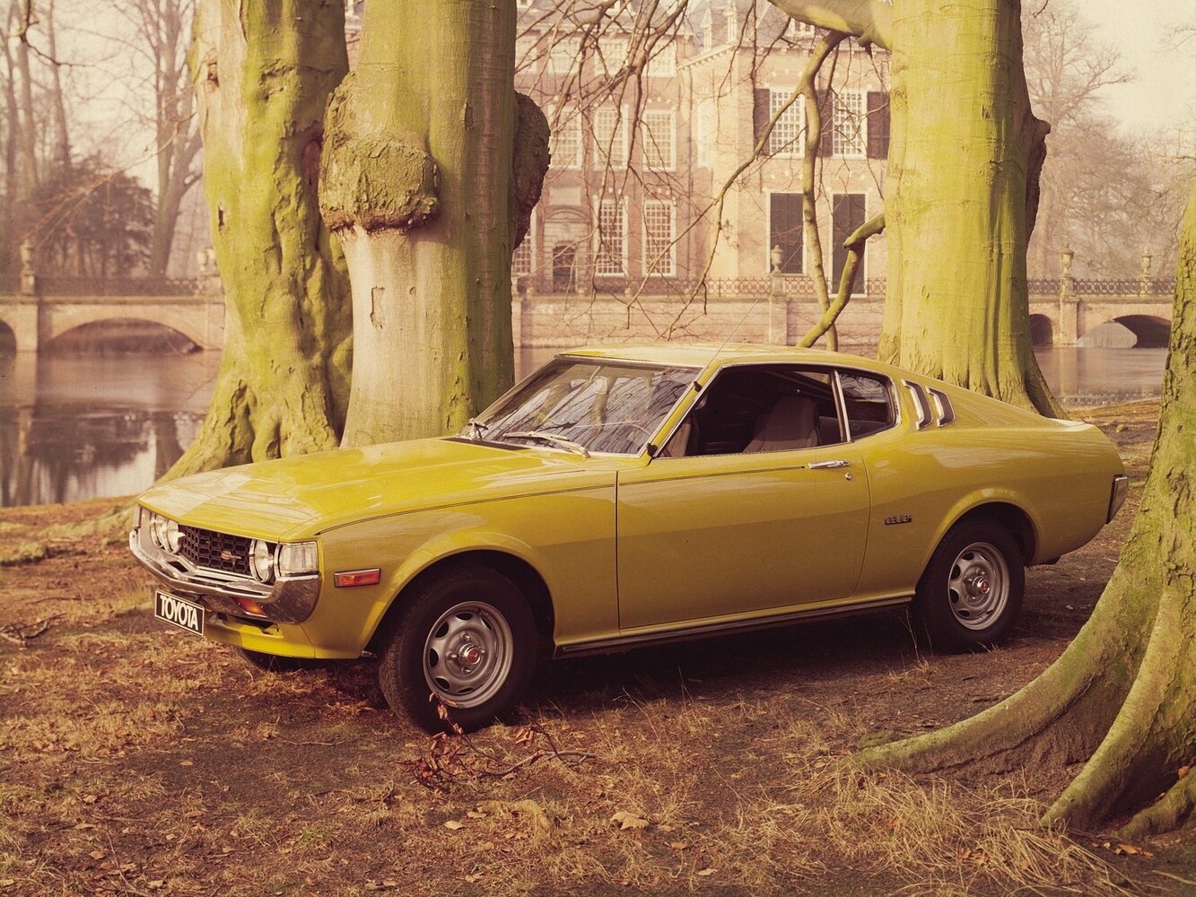 Toyota Celica I (1970-1977) - Лифтбек