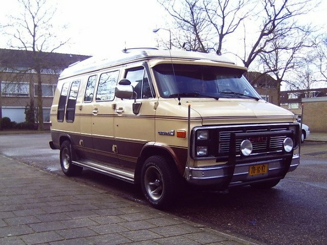 GMC Vandura I (1970-1996) - Минивэн