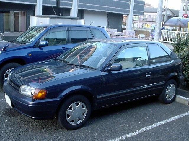 Toyota Corsa V (1994-1999) - Хэтчбек 3 дв.