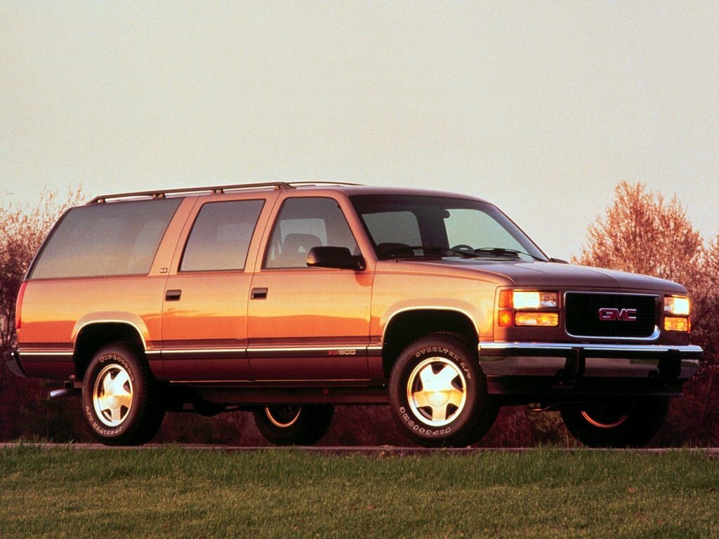 GMC Suburban I (1992-1999) - Внедорожник 5 дв.