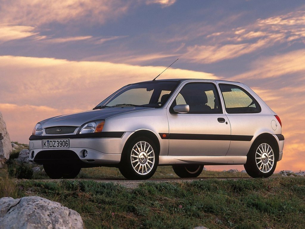 Ford Fiesta Mk4 (1995-2002) - Хэтчбек 3 дв.