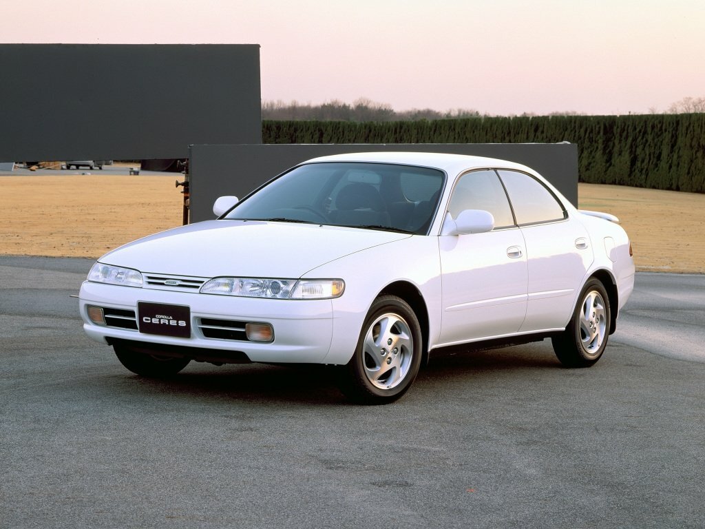 Toyota Corolla VII (1991-2002) - Седан-хардтоп Ceres
