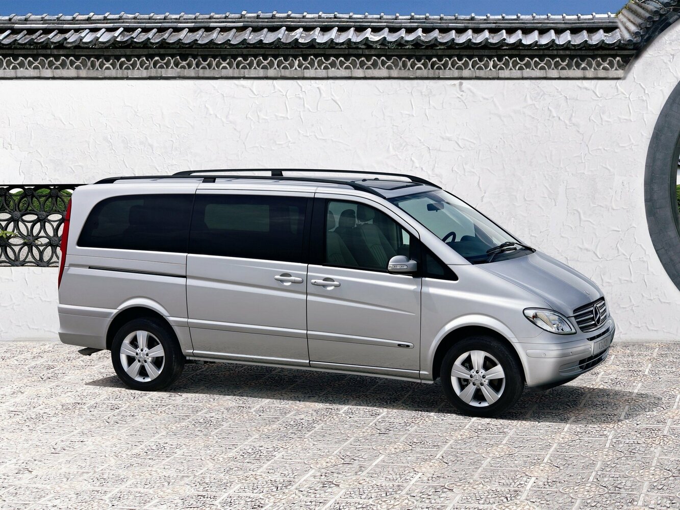 Mercedes-Benz Viano I (2003-2014) - Минивэн Extra Long