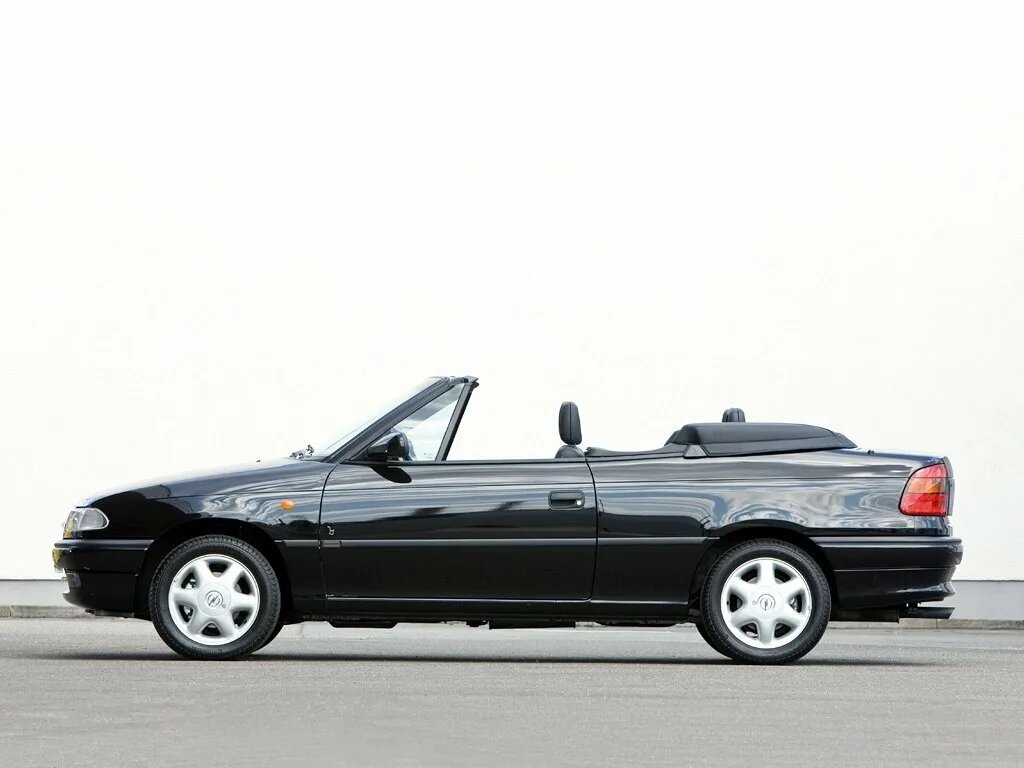 Vauxhall Astra F (1991-2001) - Кабриолет