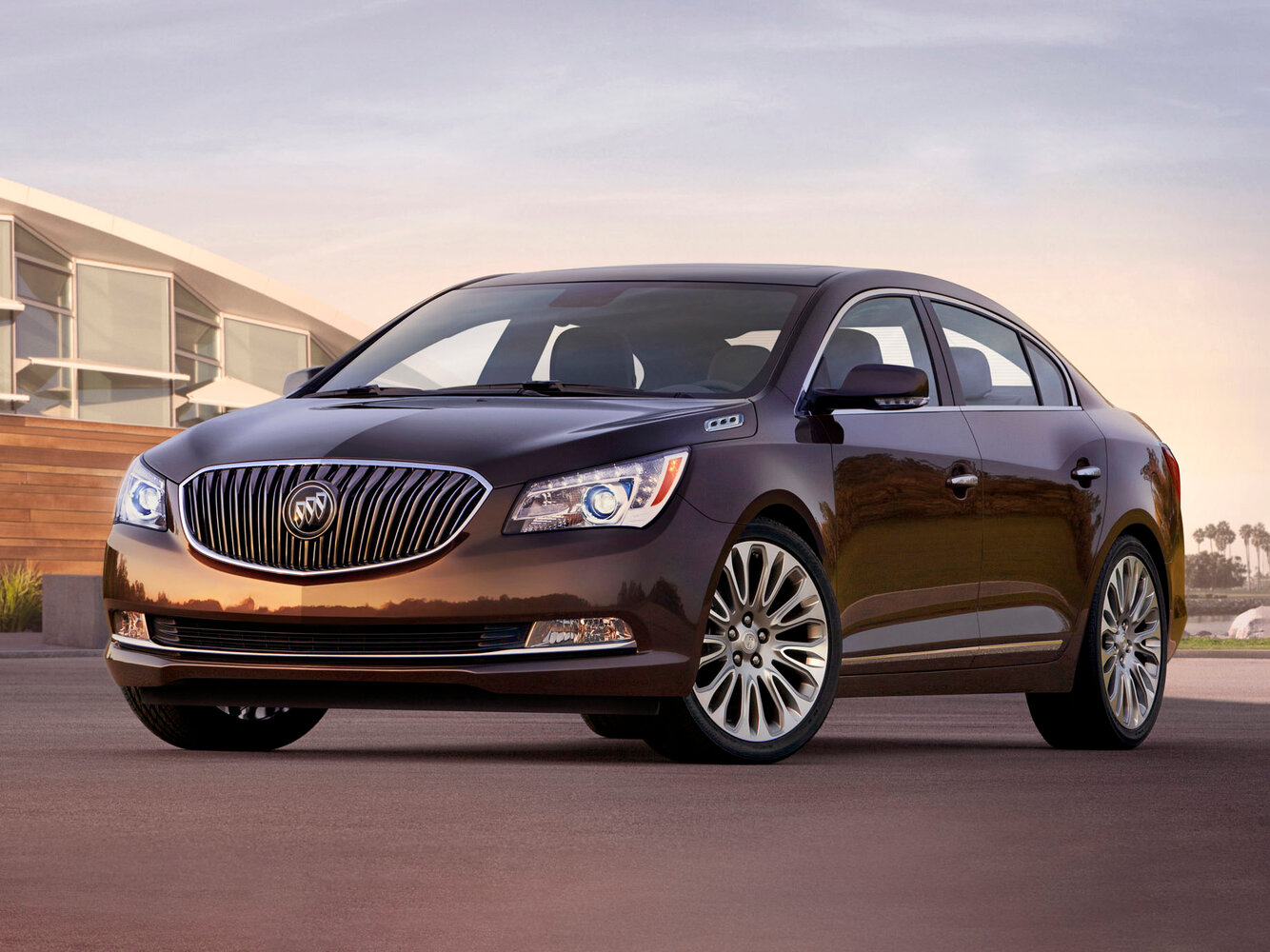 Buick LaCrosse II (2009-2016) - Седан