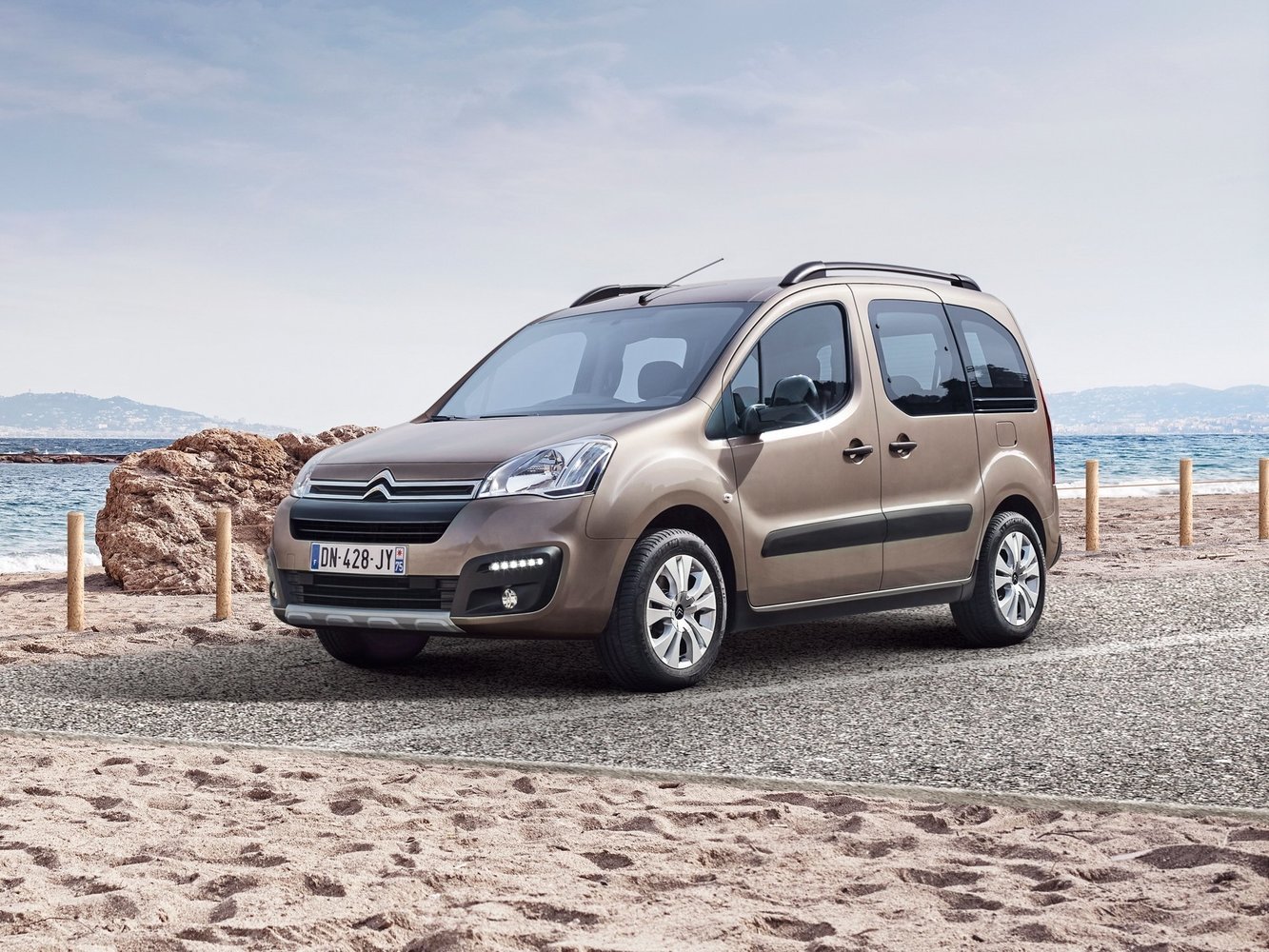 Citroen Berlingo II (2008-2022) - Компактвэн