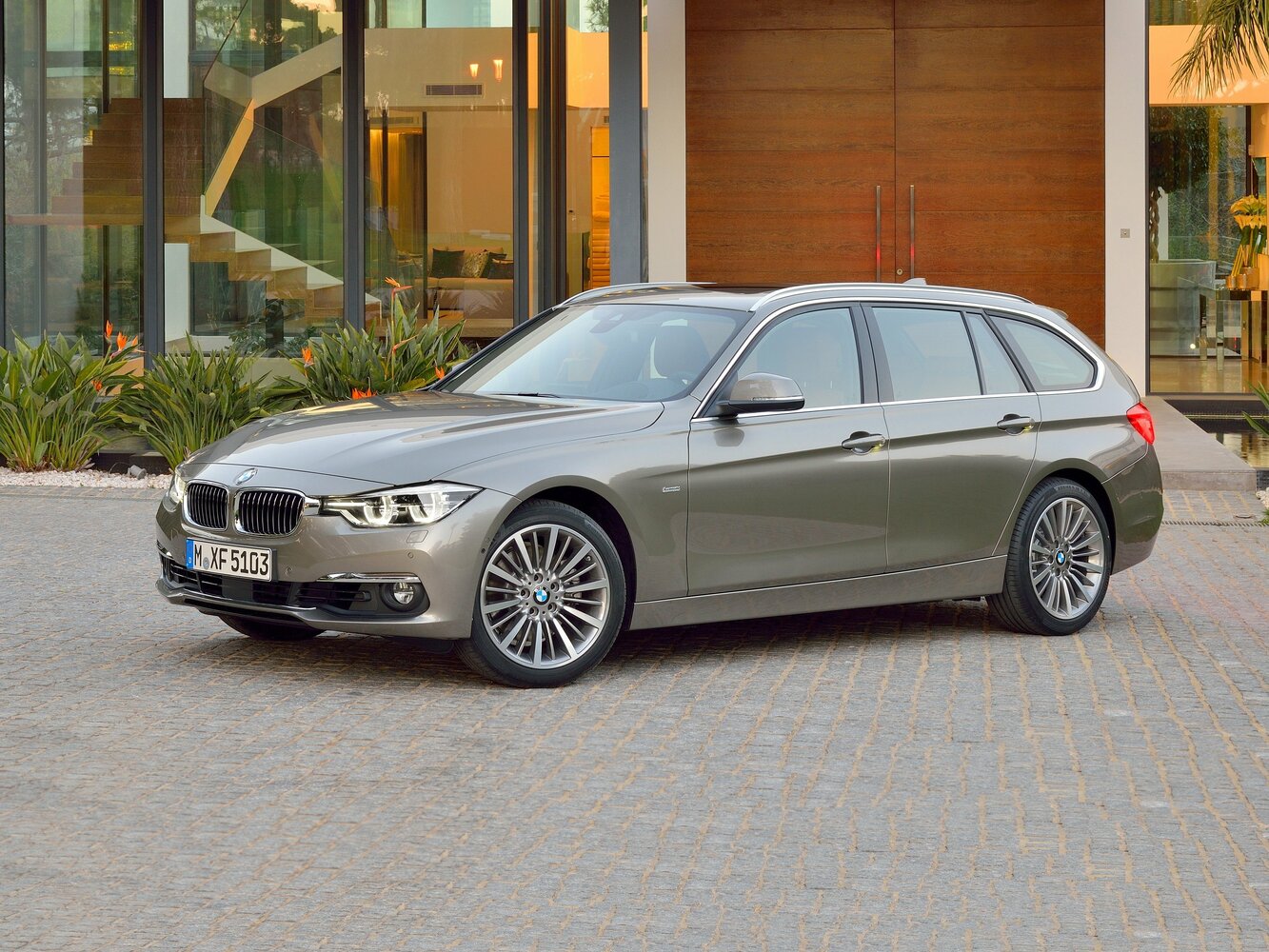 BMW 3 серии VI (2011-2020) - Универсал 5 дв.