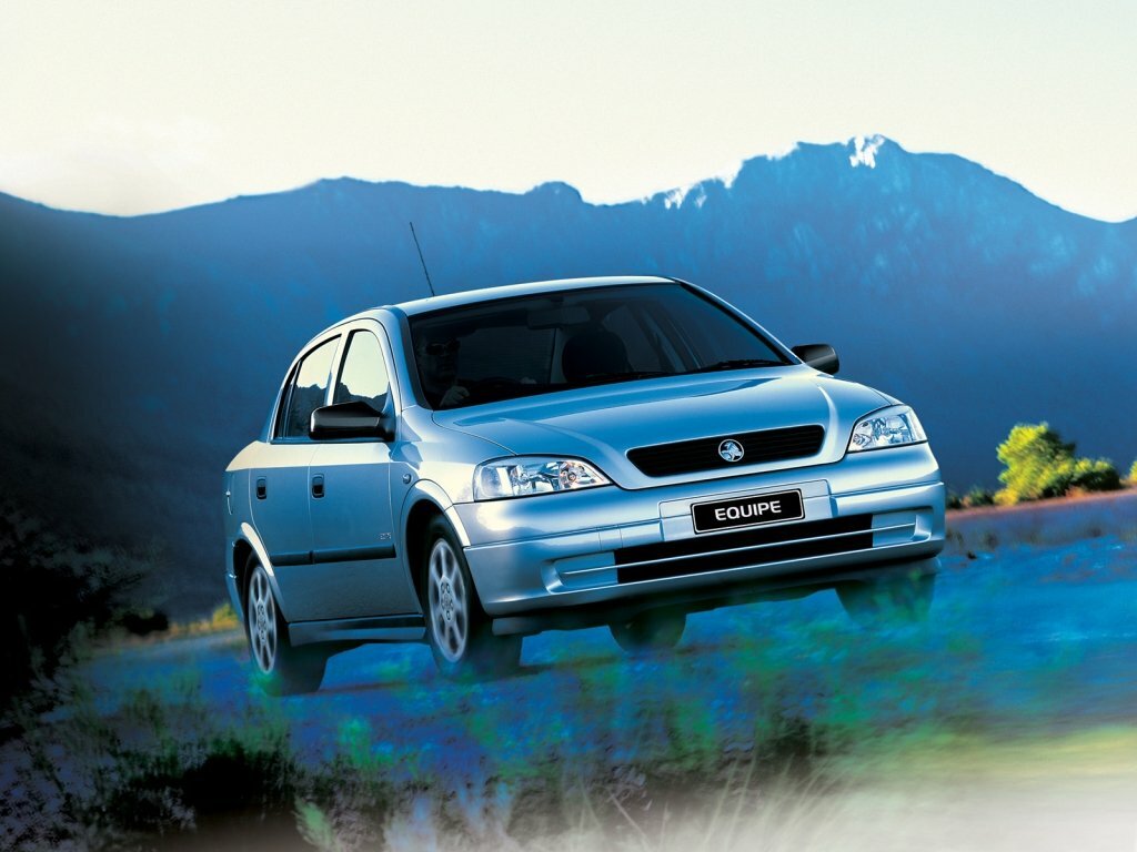 Holden Astra IV (1999-2004) - Седан