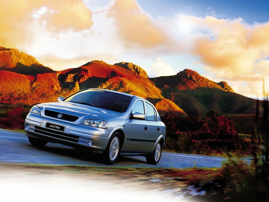 Holden Astra IV (1999-2004) - Хэтчбек 5 дв.