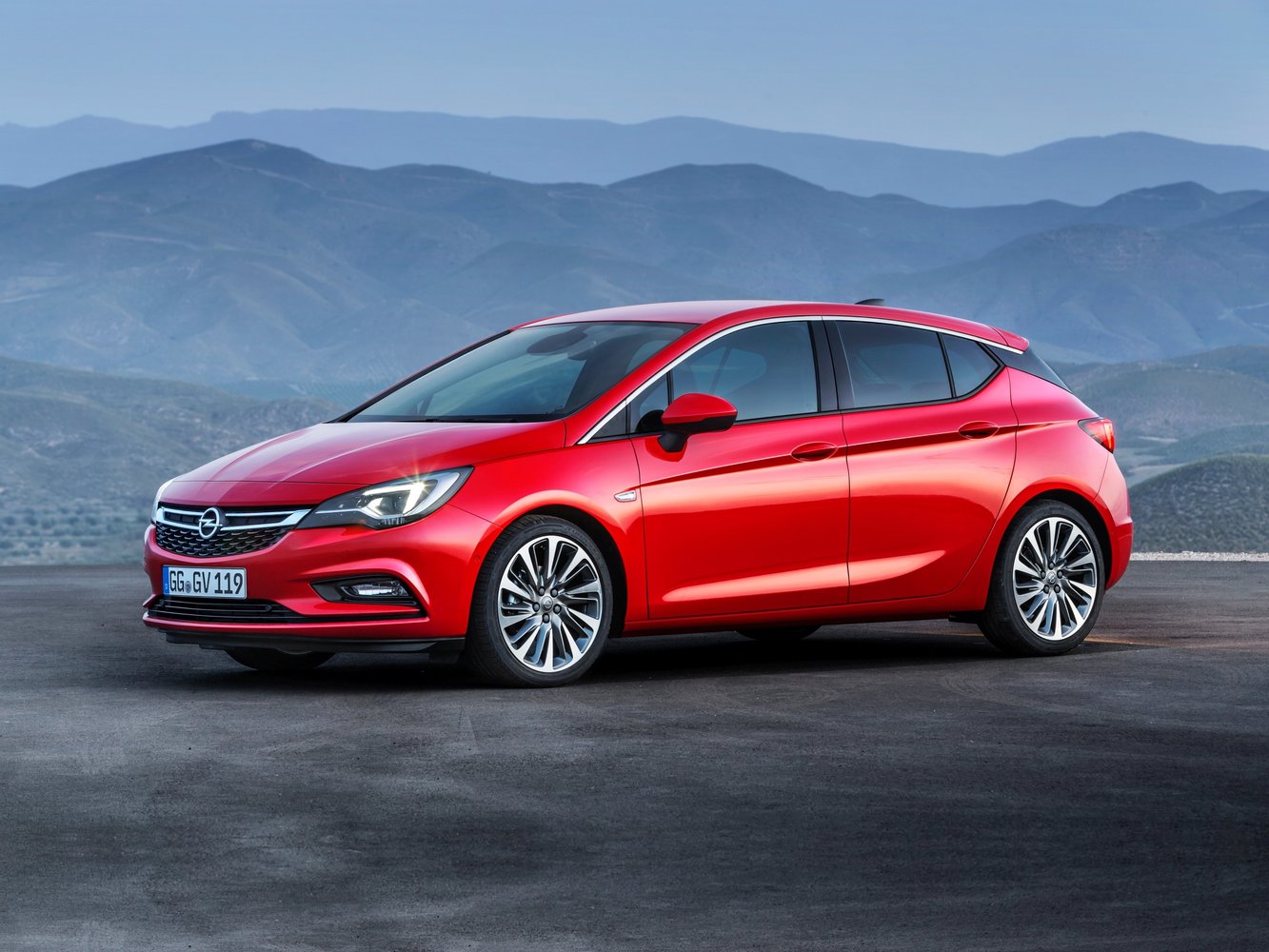 Opel Astra K (2015-2021) - Хэтчбек 5 дв.