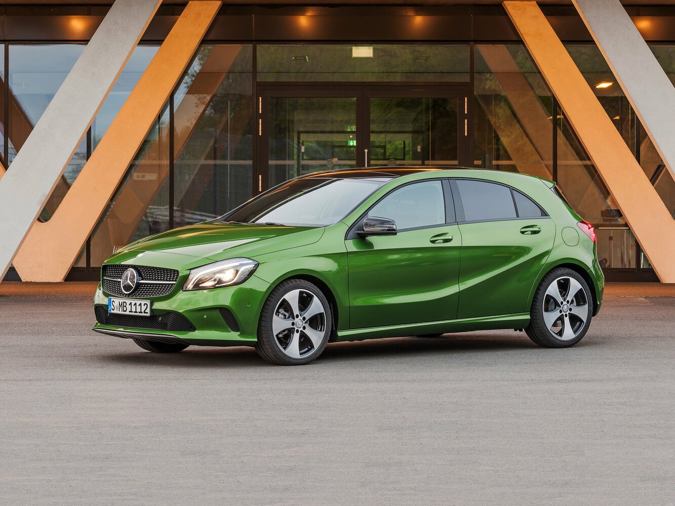 Mercedes-Benz A-Класс III (2012-2018) - Хэтчбек 5 дв.