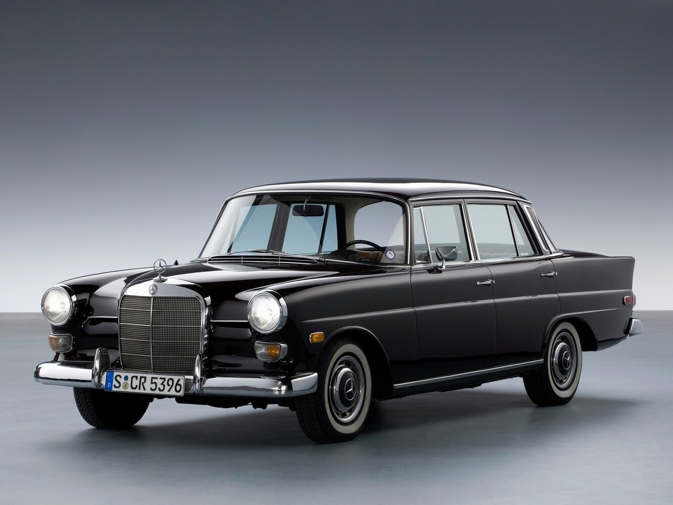 Mercedes-Benz W110 Second (1965-1968) - Седан