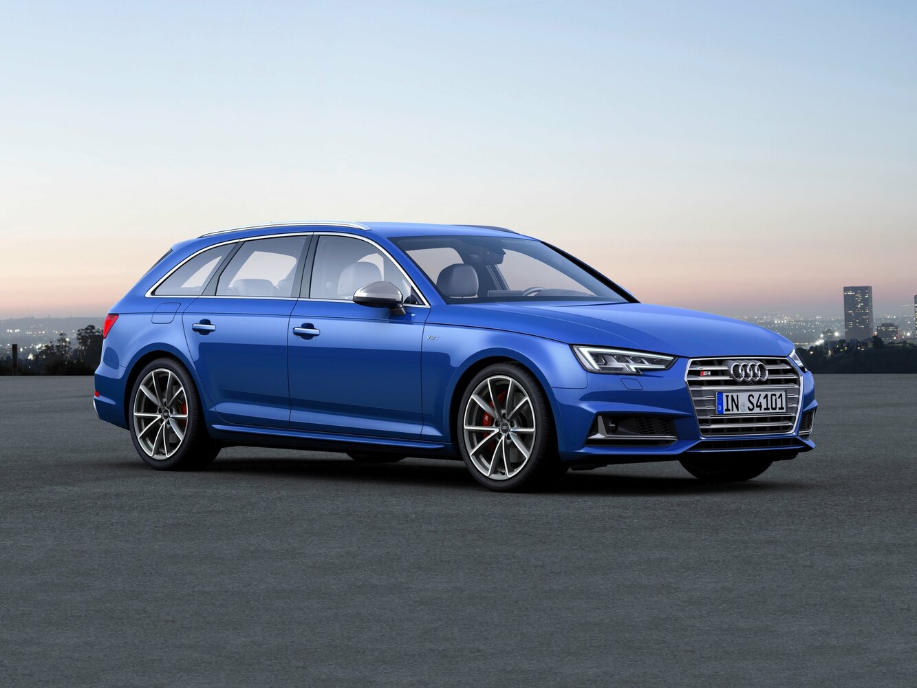 Audi S4 V (2016-2026) - Универсал 5 дв.