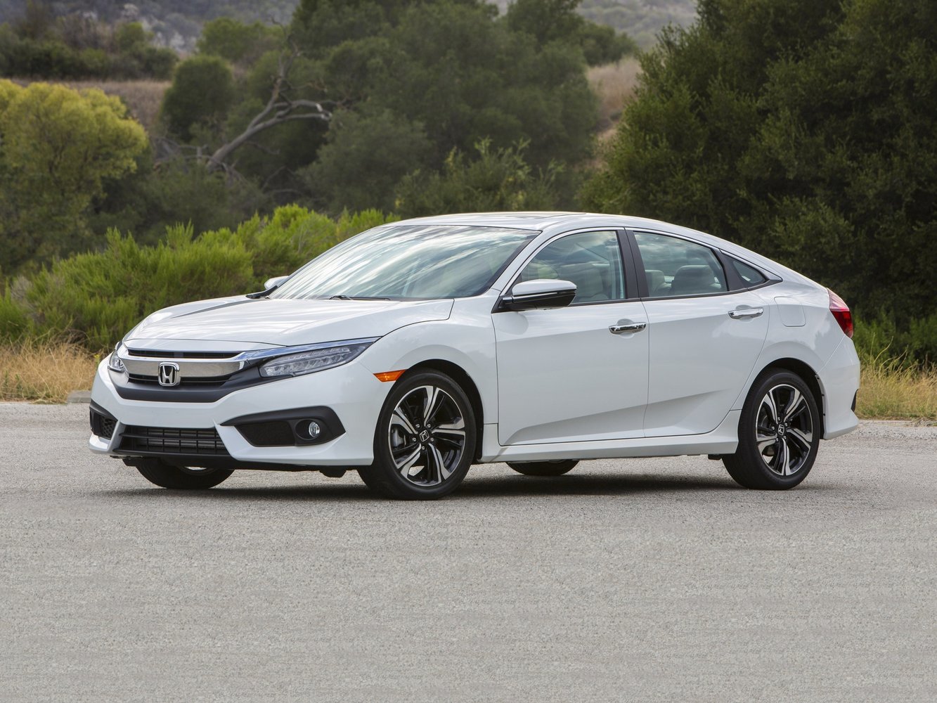 Honda Civic X (2015-2022) - Седан