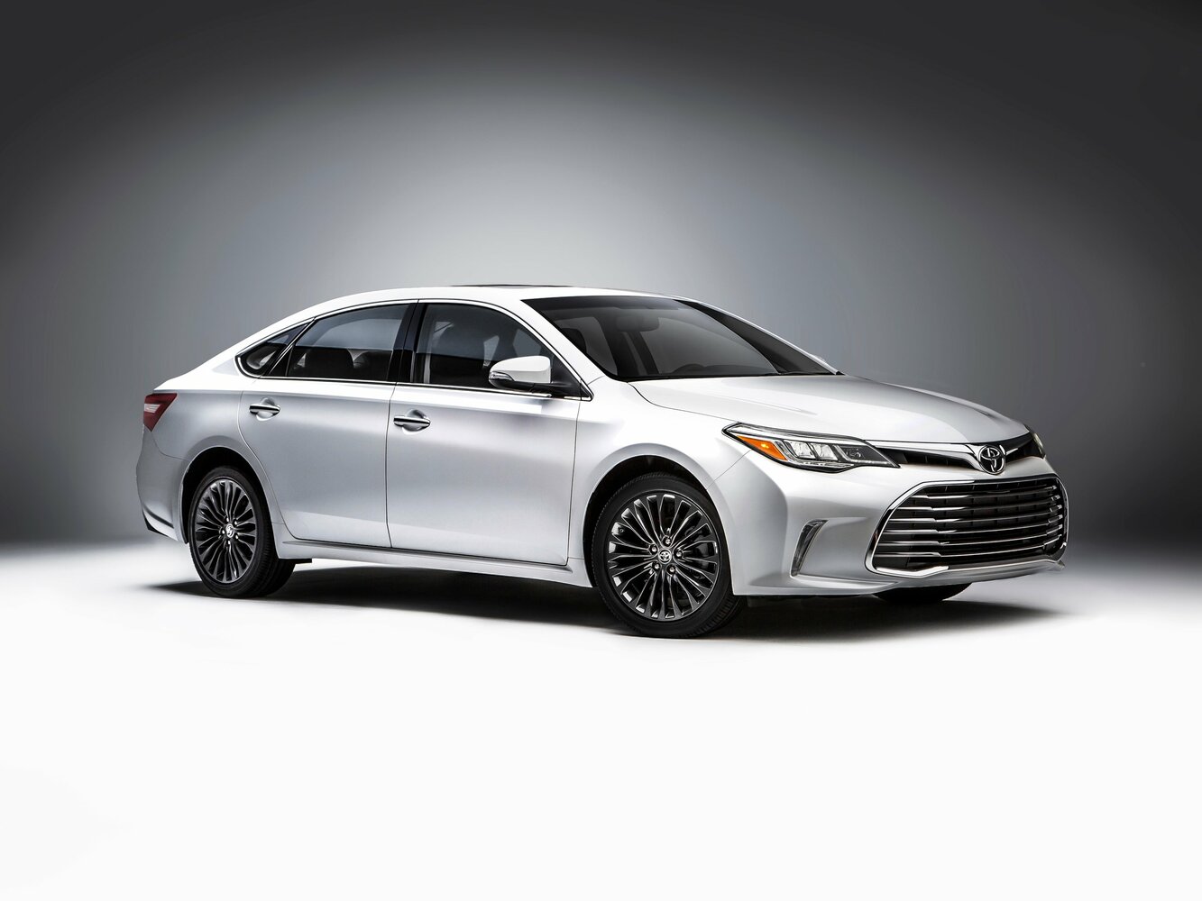 Toyota Avalon IV (2012-2018) - Седан
