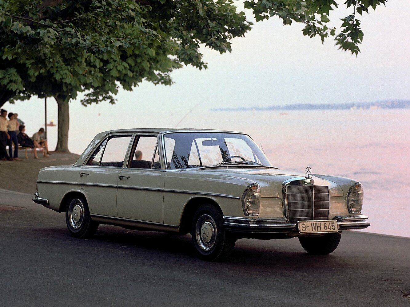 Mercedes-Benz W108 I (1965-1972) - Седан