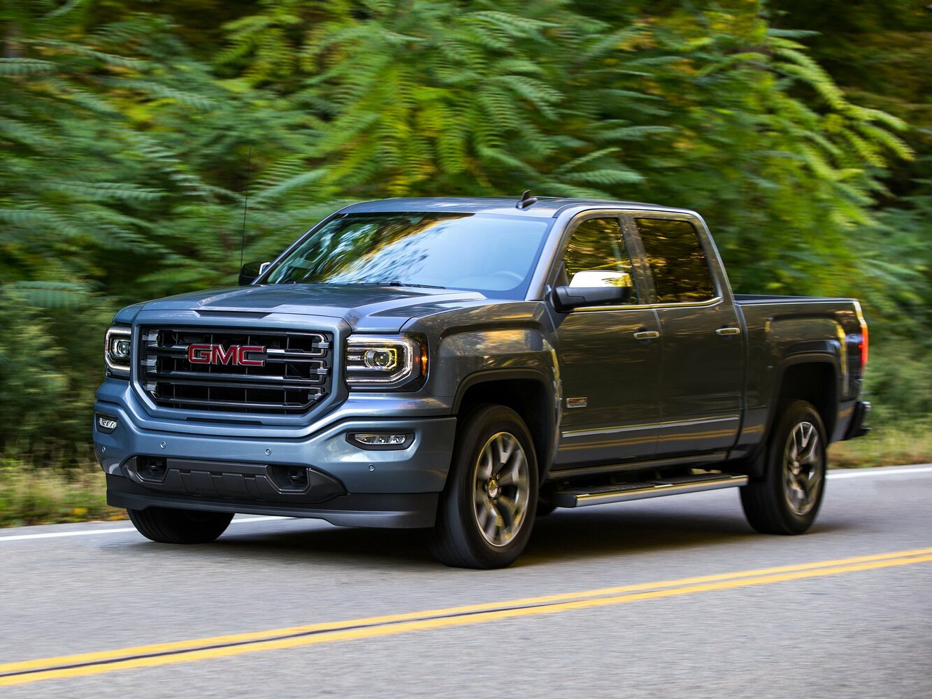 GMC Sierra III (2013-2018) - Пикап Двойная кабина Crew