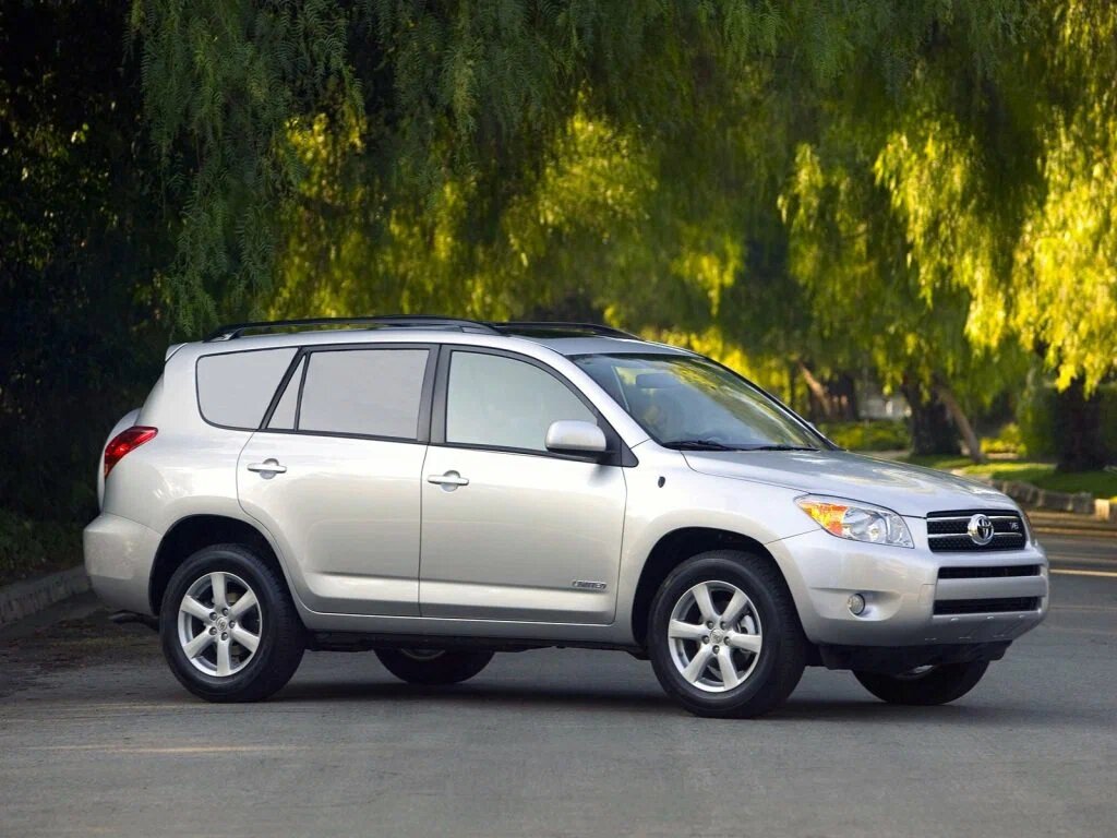 Toyota RAV4 III (2005-2016) - Внедорожник 5 дв. Long