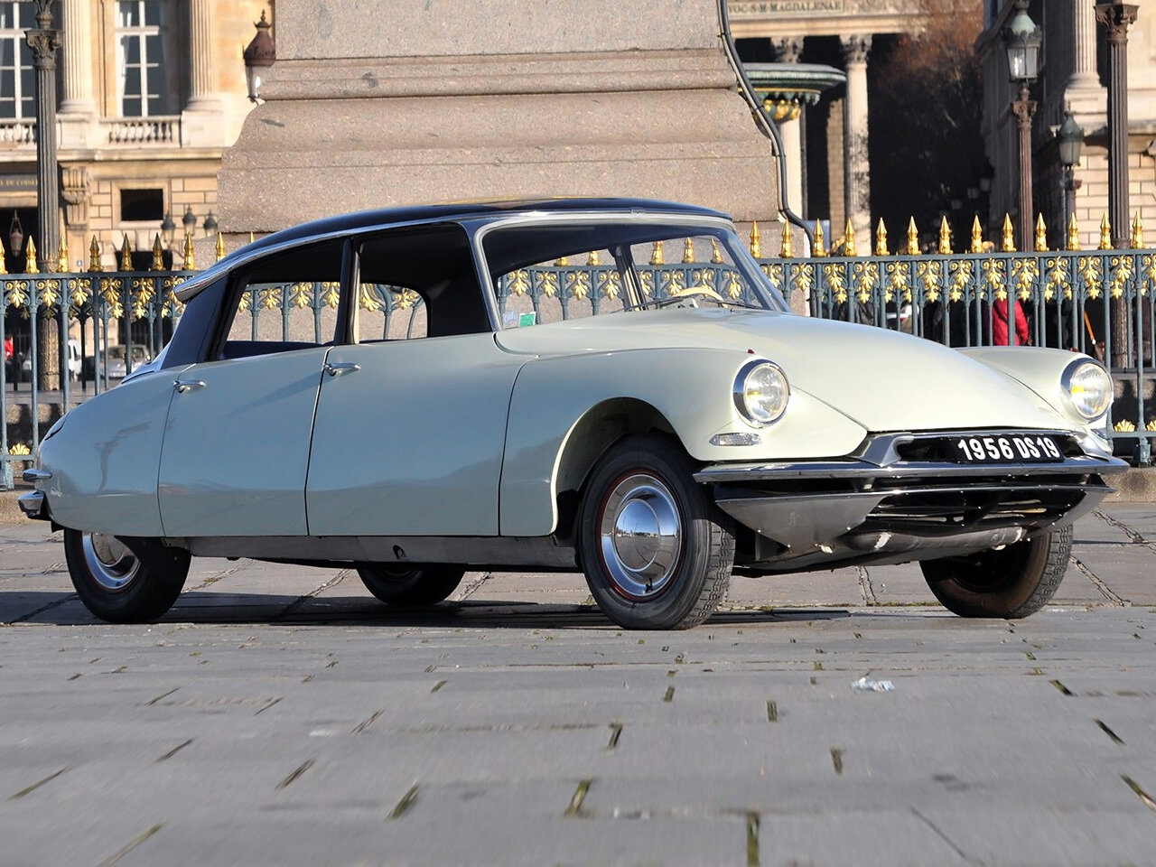 Citroen DS I (1955-1976) - Седан