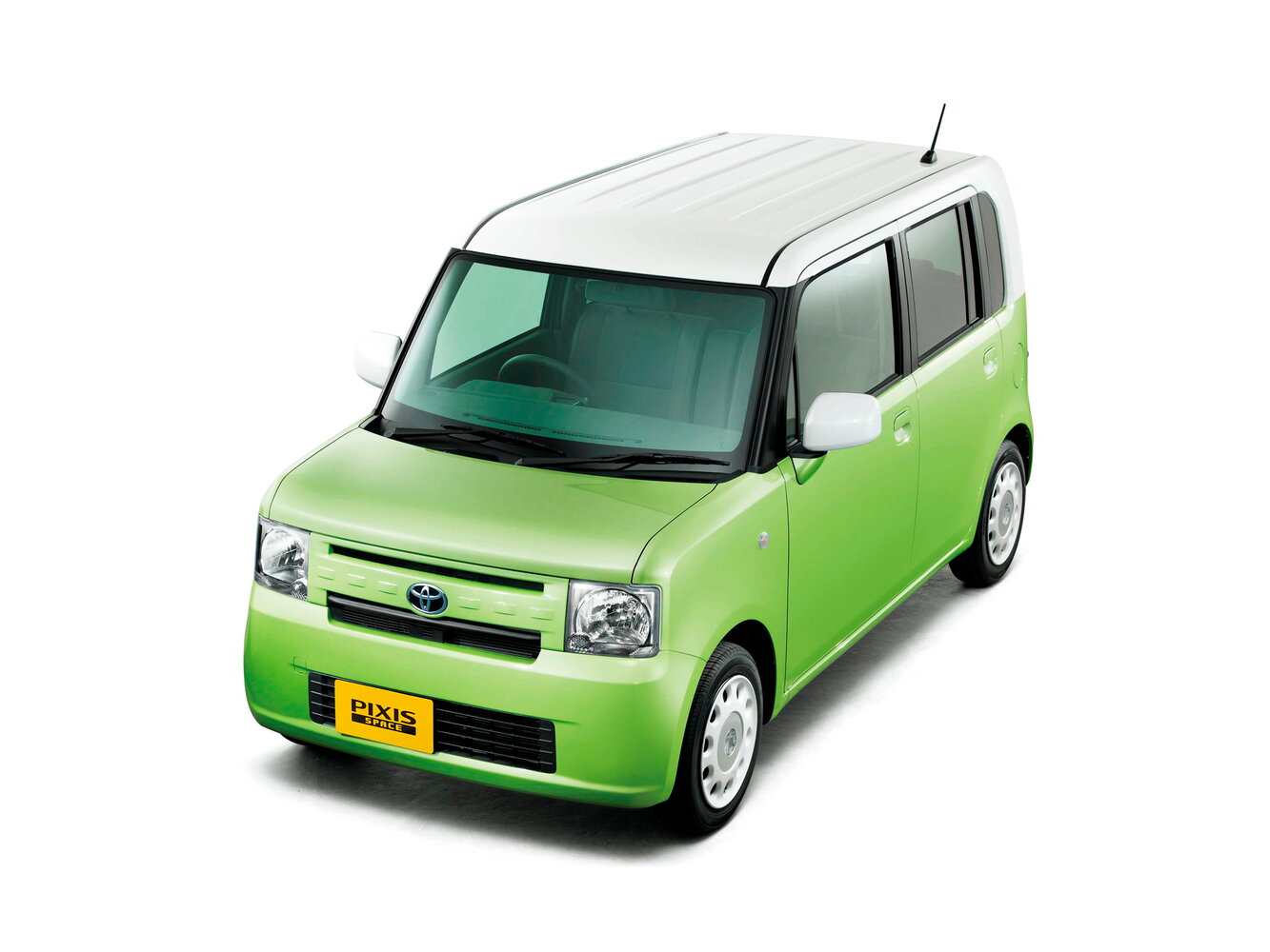 Toyota Pixis Space I (2011-2017) - Микровэн