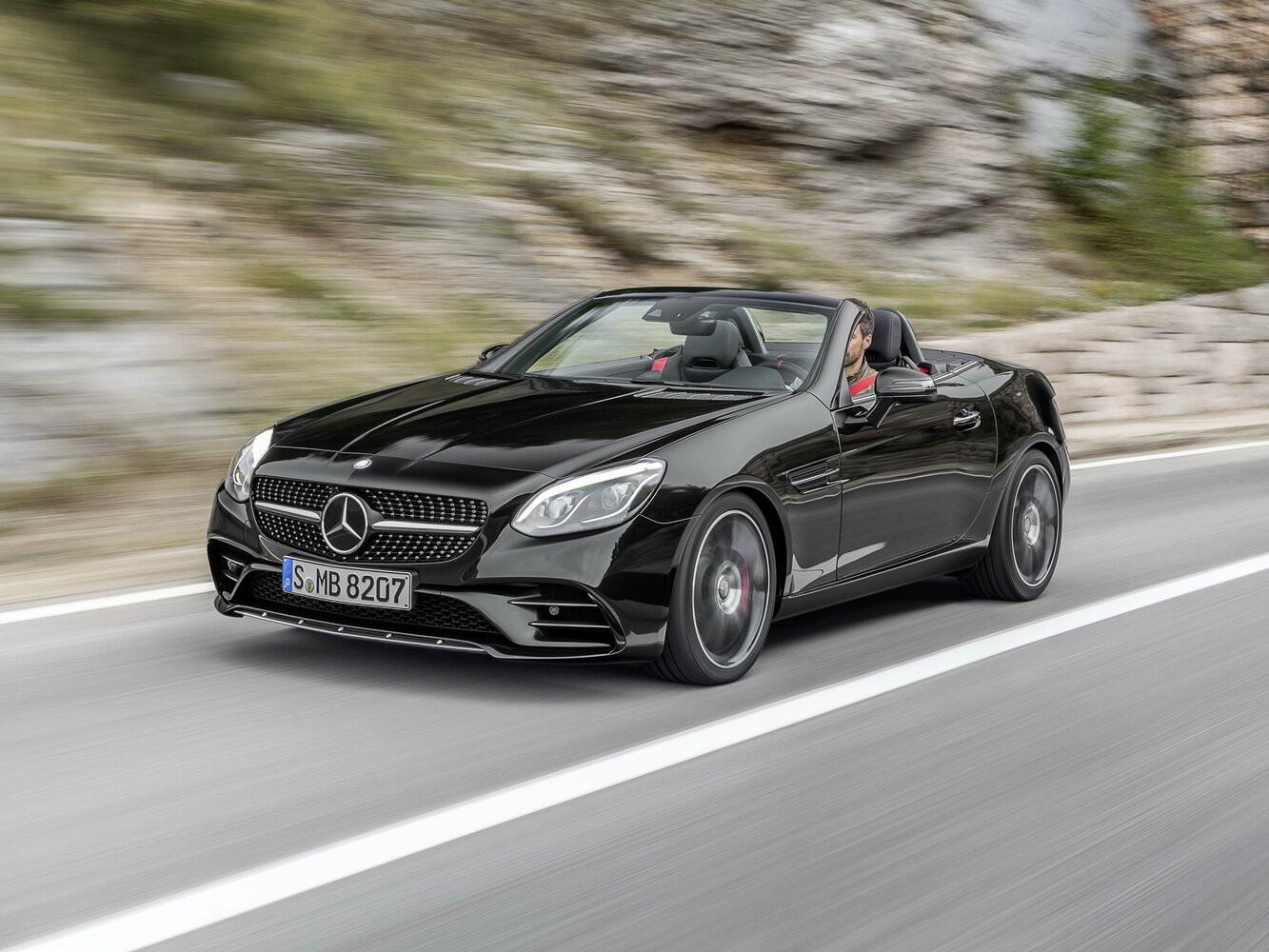 Mercedes-Benz SLC AMG I (2016-2020) - Родстер