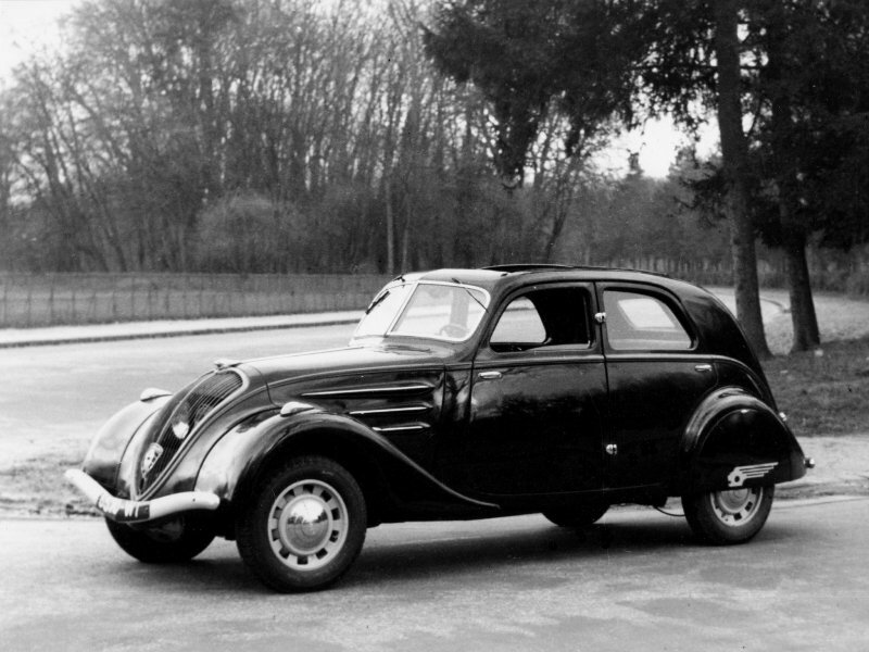 Peugeot 402 I (1935-1942) - Седан