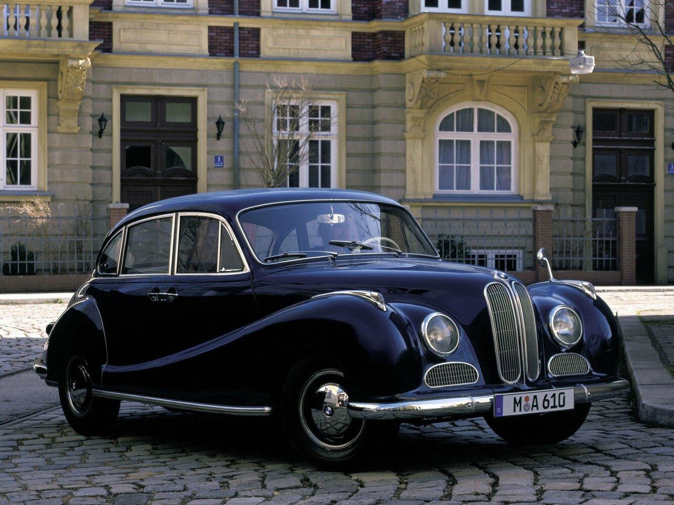 BMW 501 I (1952-1958) - Седан