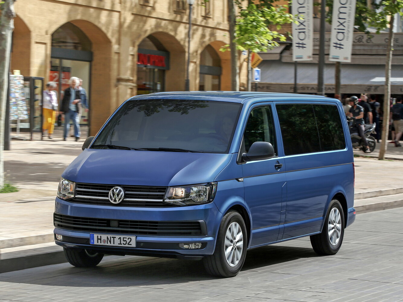 Volkswagen Multivan T6 (2015-2026) - Минивэн Long