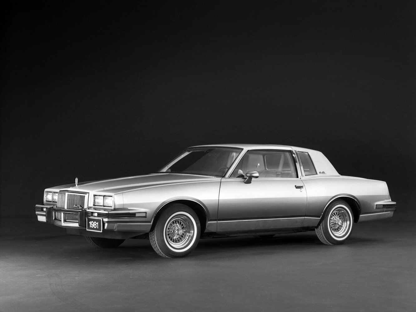 Pontiac Grand Prix IV (1978-1987) - Купе-хардтоп