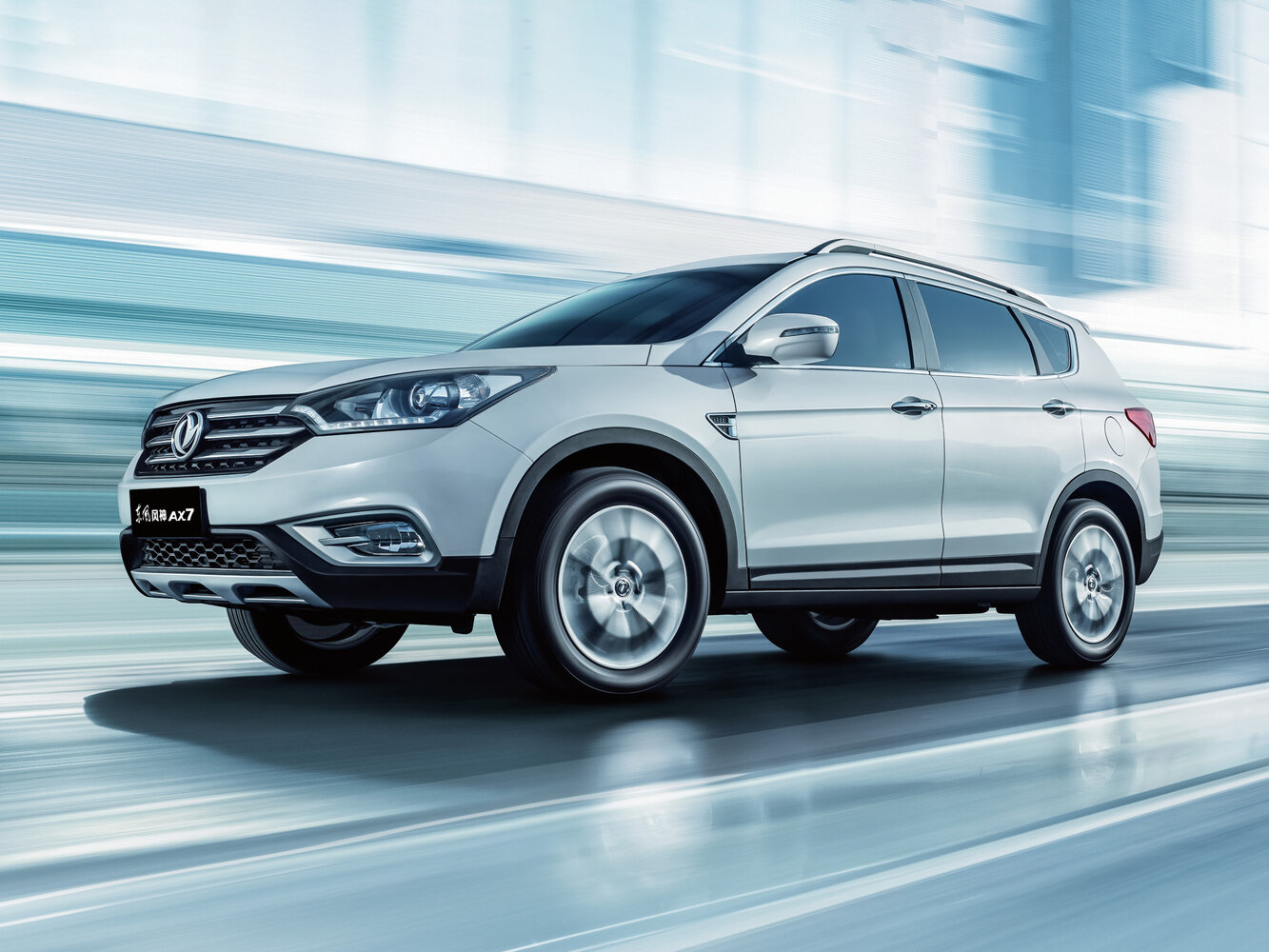 Dongfeng AX7 I (2015-2019) - Внедорожник 5 дв.