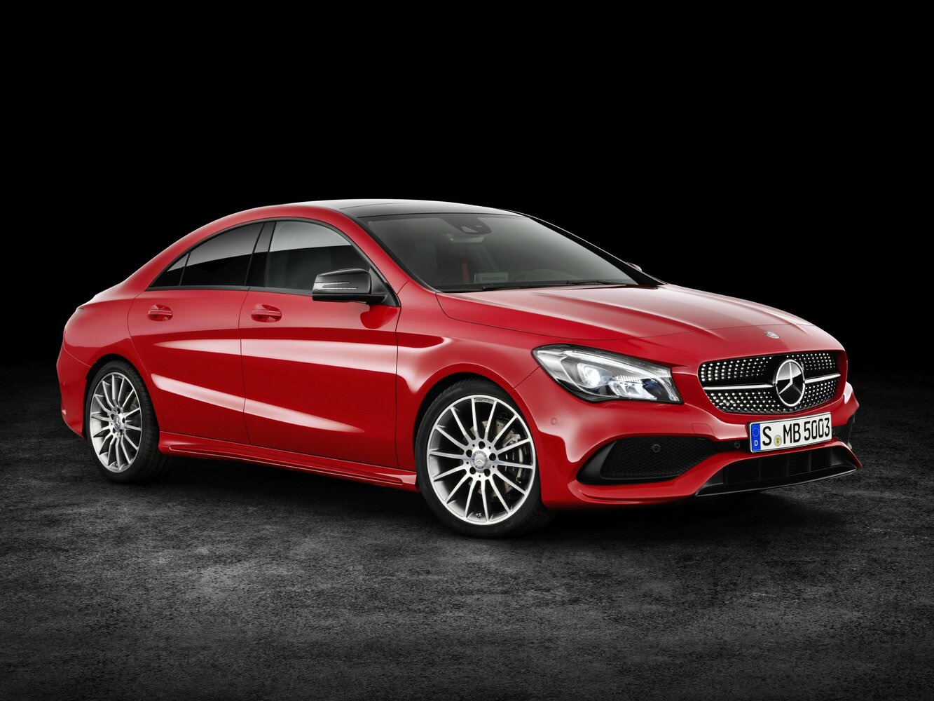 Mercedes-Benz CLA I (2013-2019) - Седан