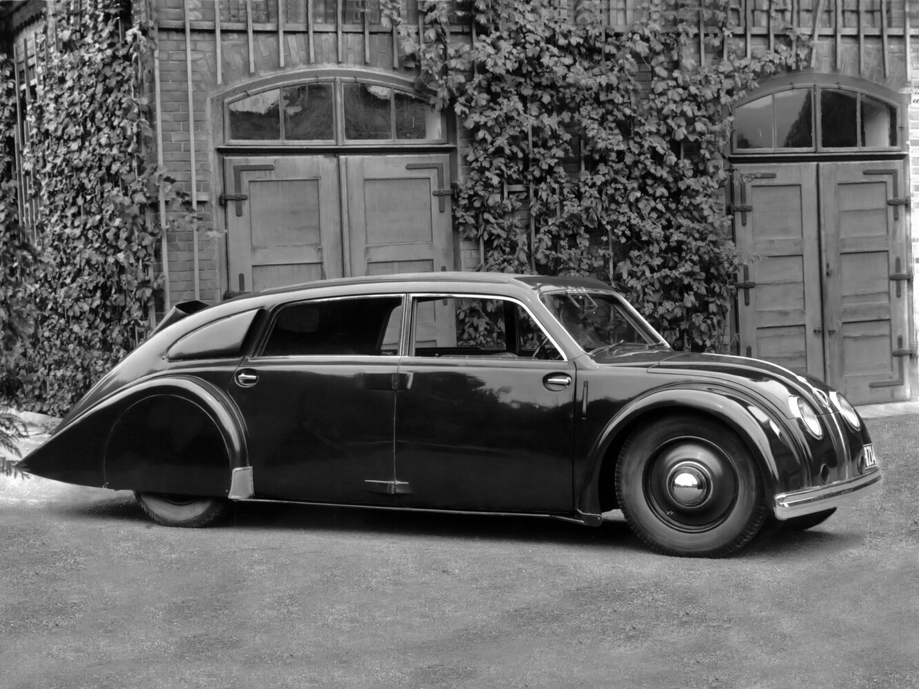Tatra 77 I (1934-1938) - Седан