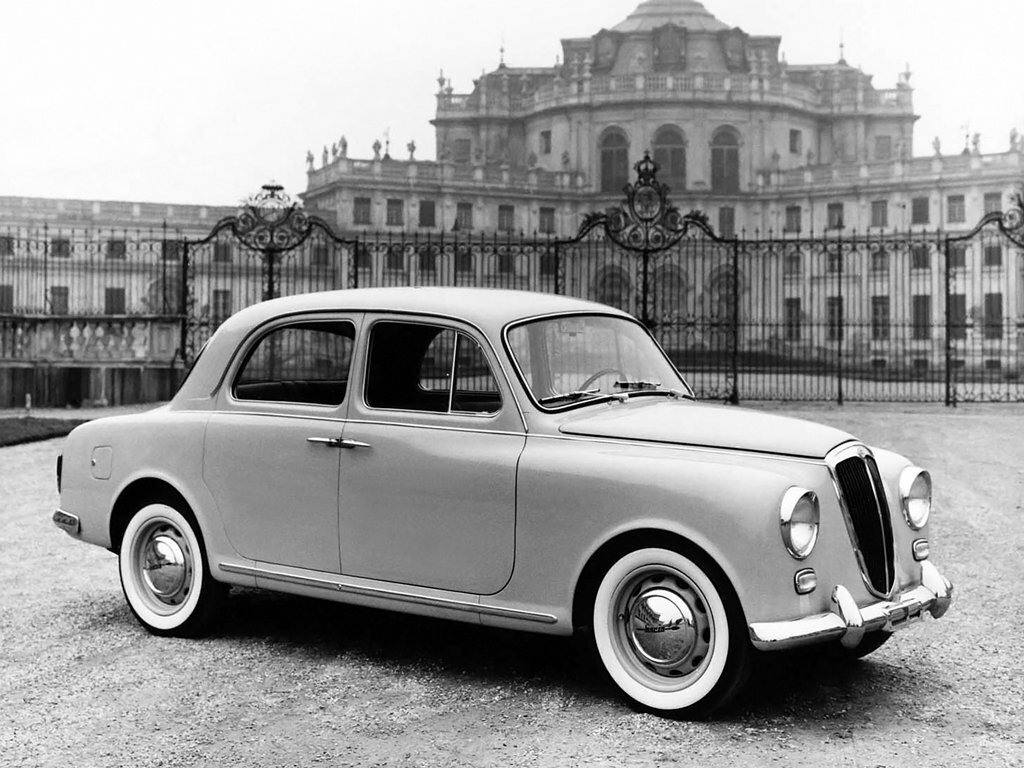 Lancia Appia I (1953-1963) - Седан