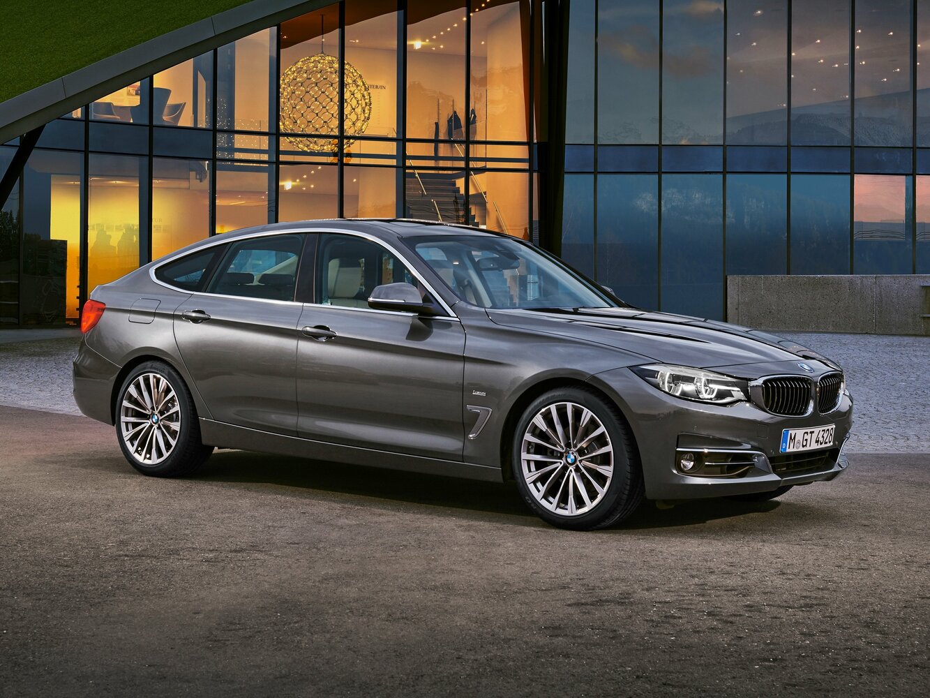 BMW 3 серии VI (2011-2020) - Лифтбек Gran Turismo