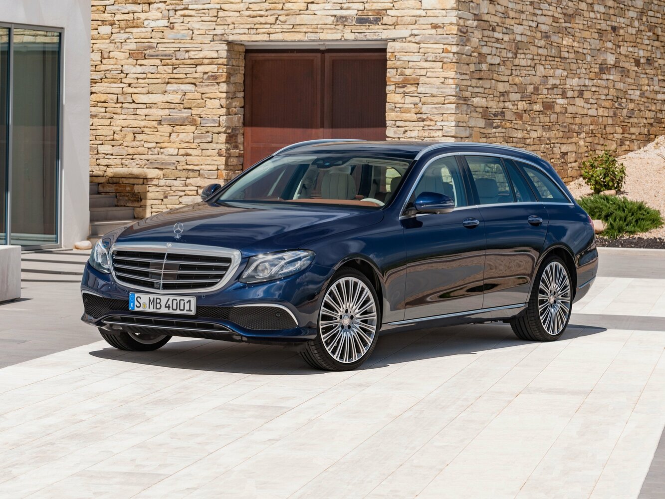 Mercedes-Benz E-Класс V (2016-2023) - Универсал 5 дв.